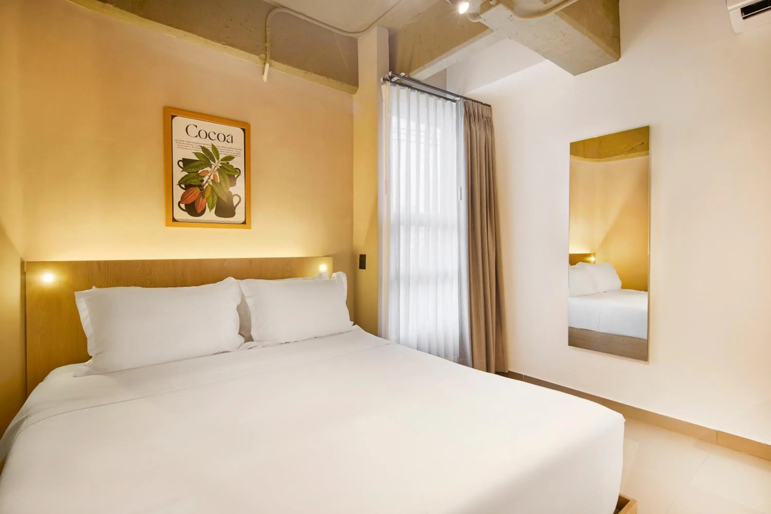 Hotel Attic 33 Hotel Attic 33
