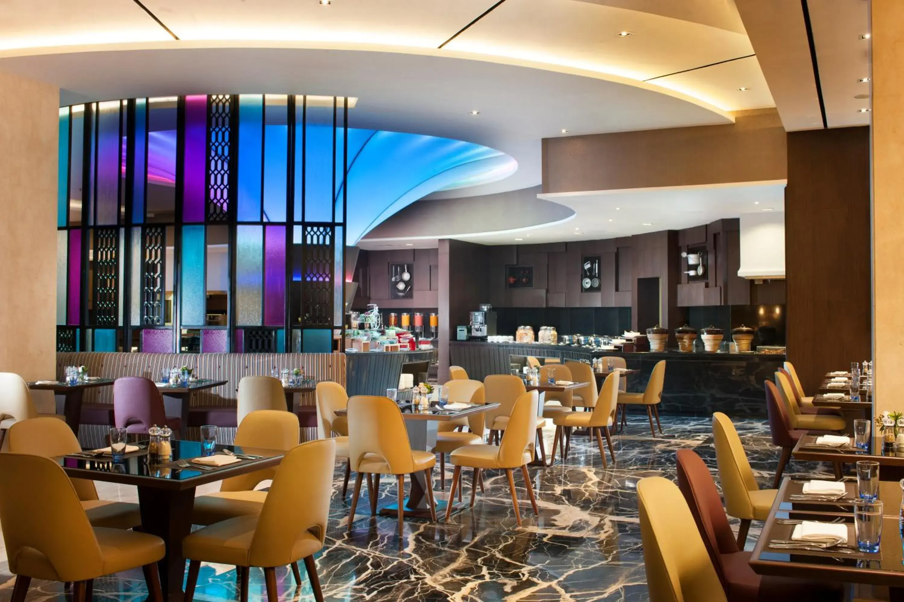 Restaurant/places to eat in Crowne Plaza Bandung by IHG Restaurant/places to eat in Crowne Plaza Bandung by IHG