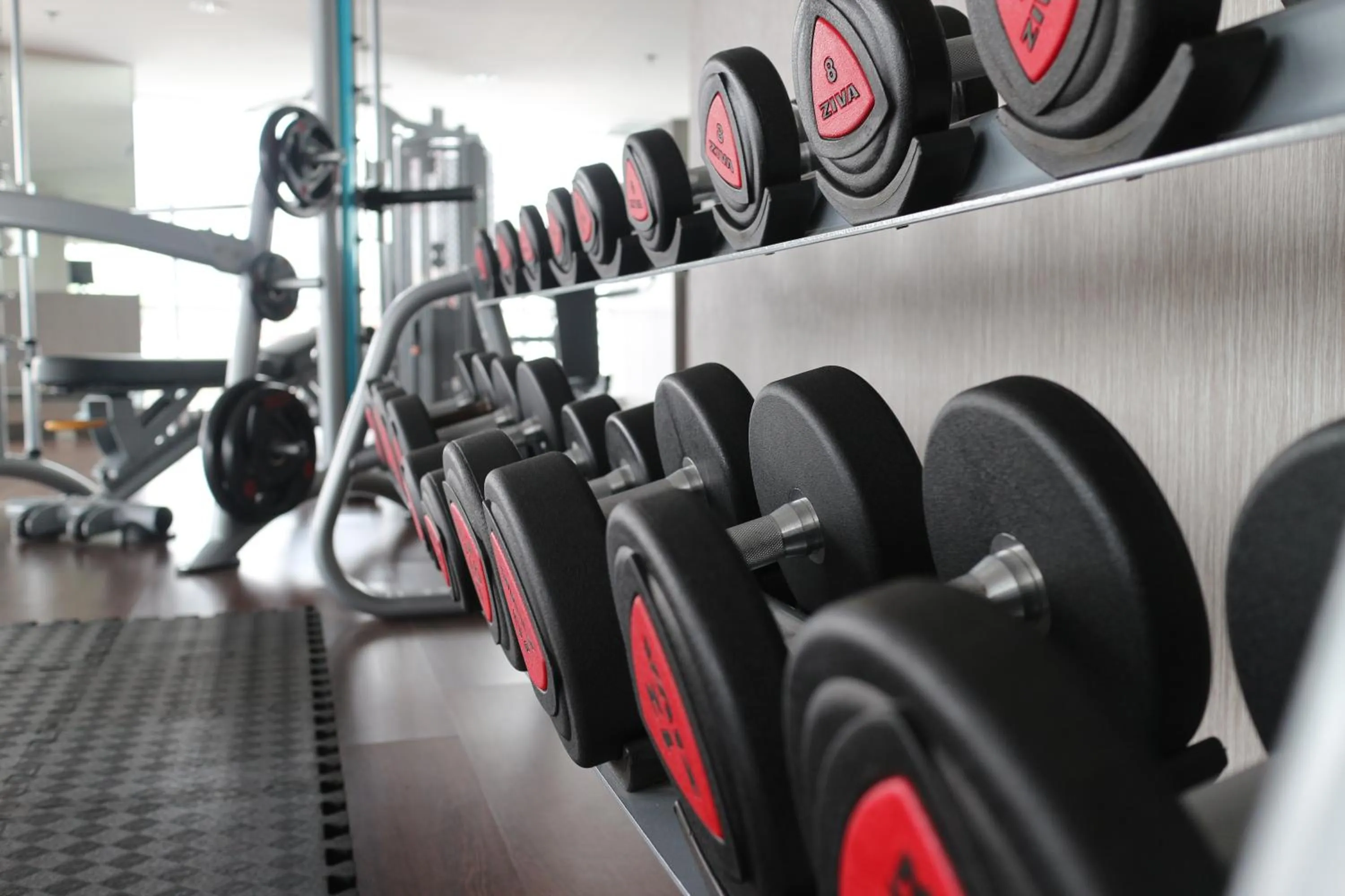 Fitness centre/facilities in Crowne Plaza Bandung by IHG