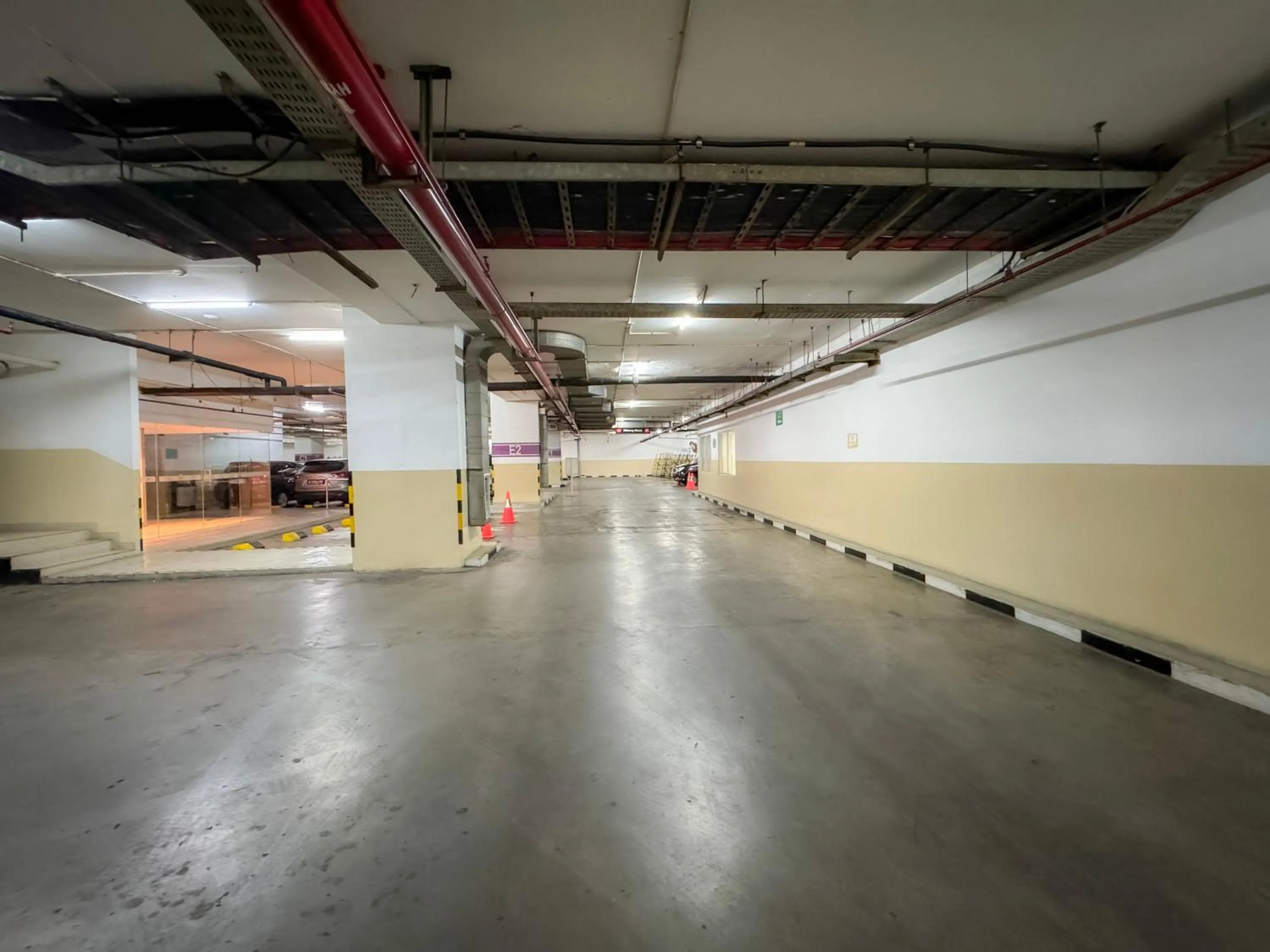 Parking in Crowne Plaza Bandung by IHG