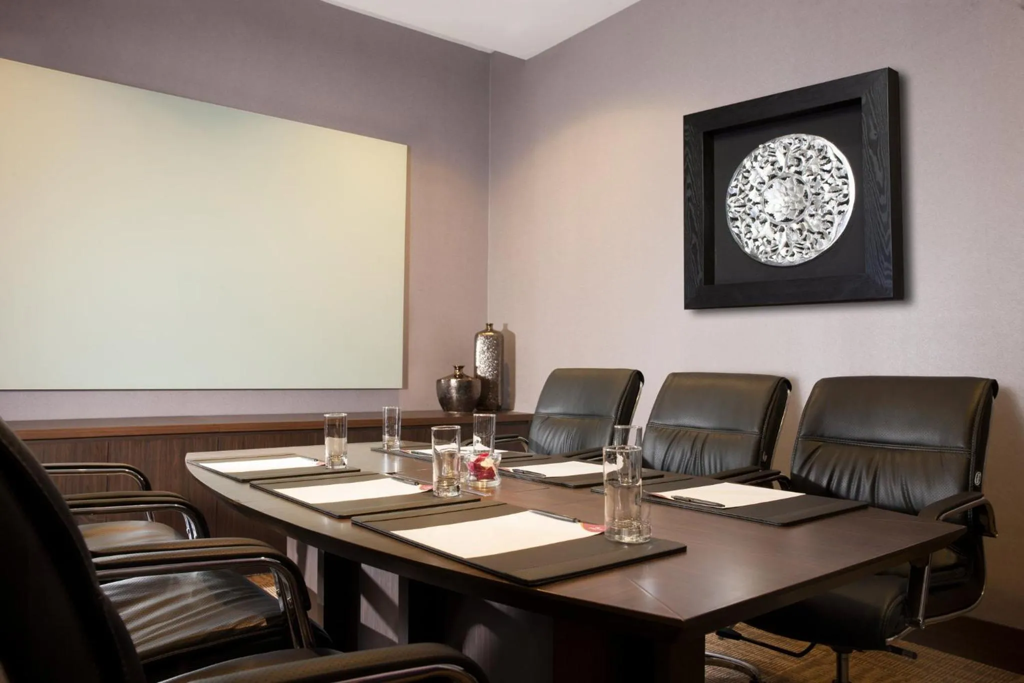 Meeting/conference room in Crowne Plaza Bandung by IHG