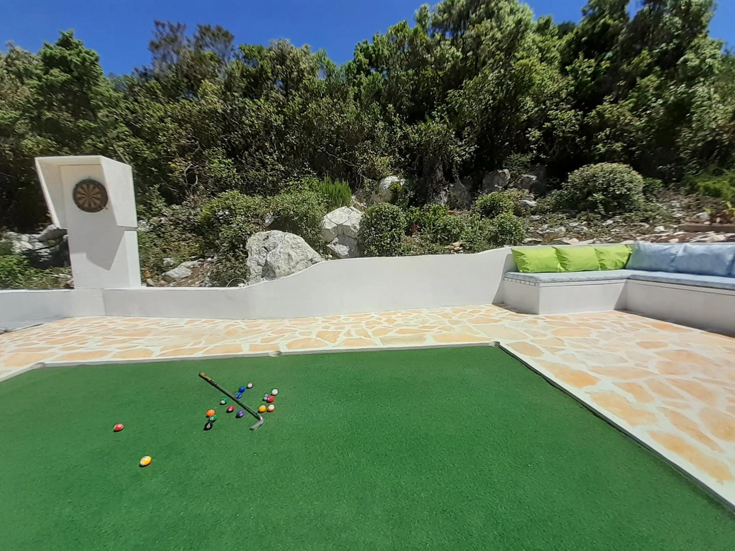 Entertainment in Relax tiny villas 40 meters of the beach