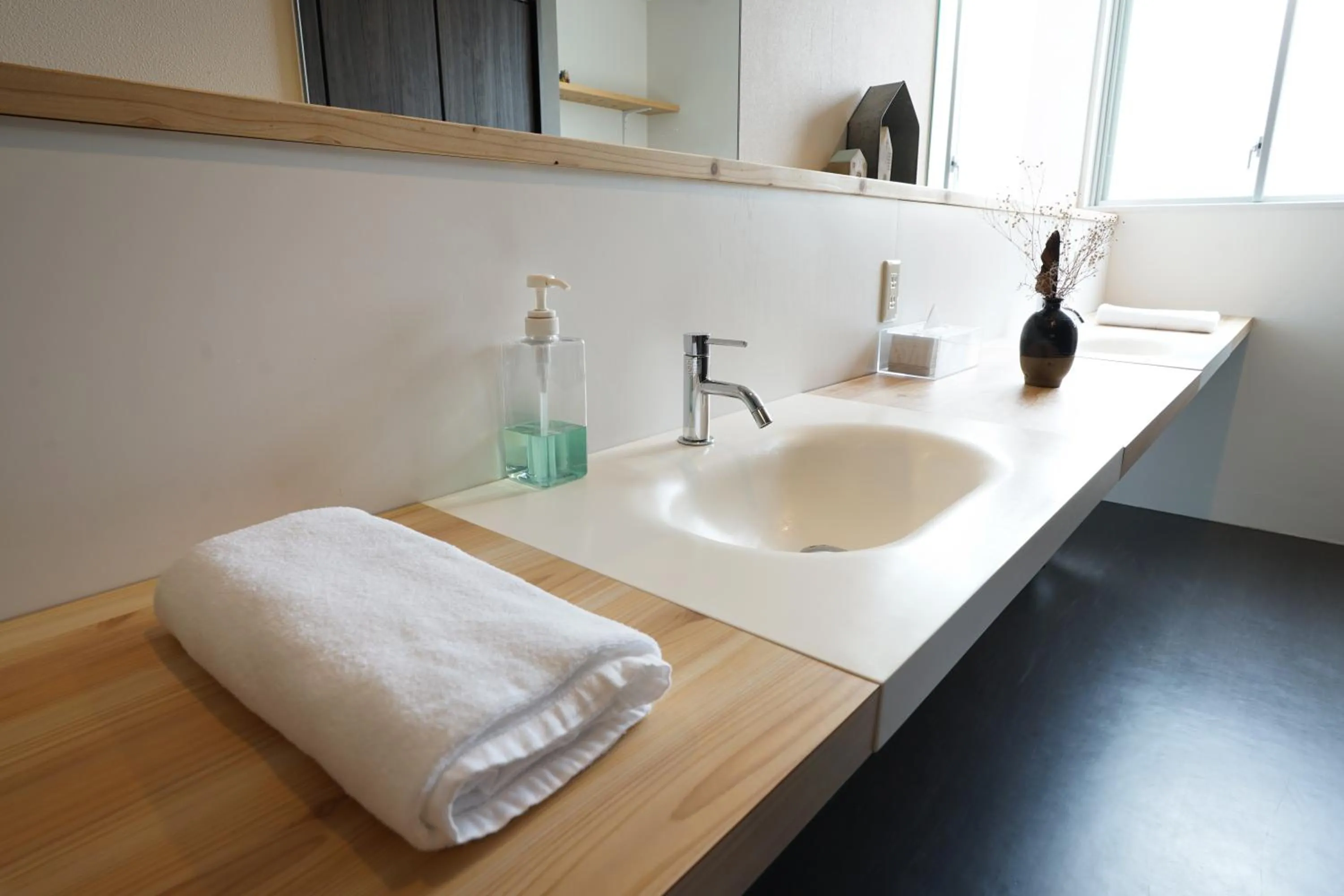 Bathroom in Santiago Guesthouse Hiroshima