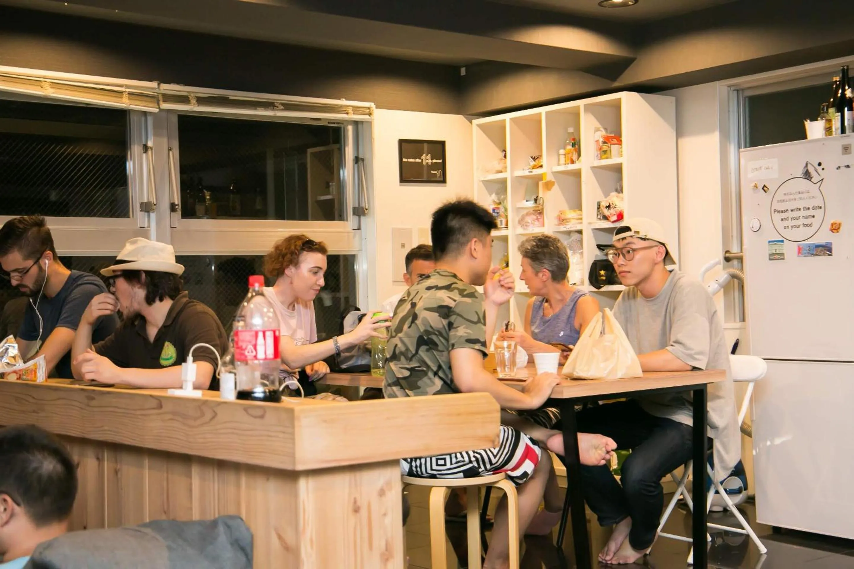 Communal lounge/ TV room in Santiago Guesthouse Hiroshima