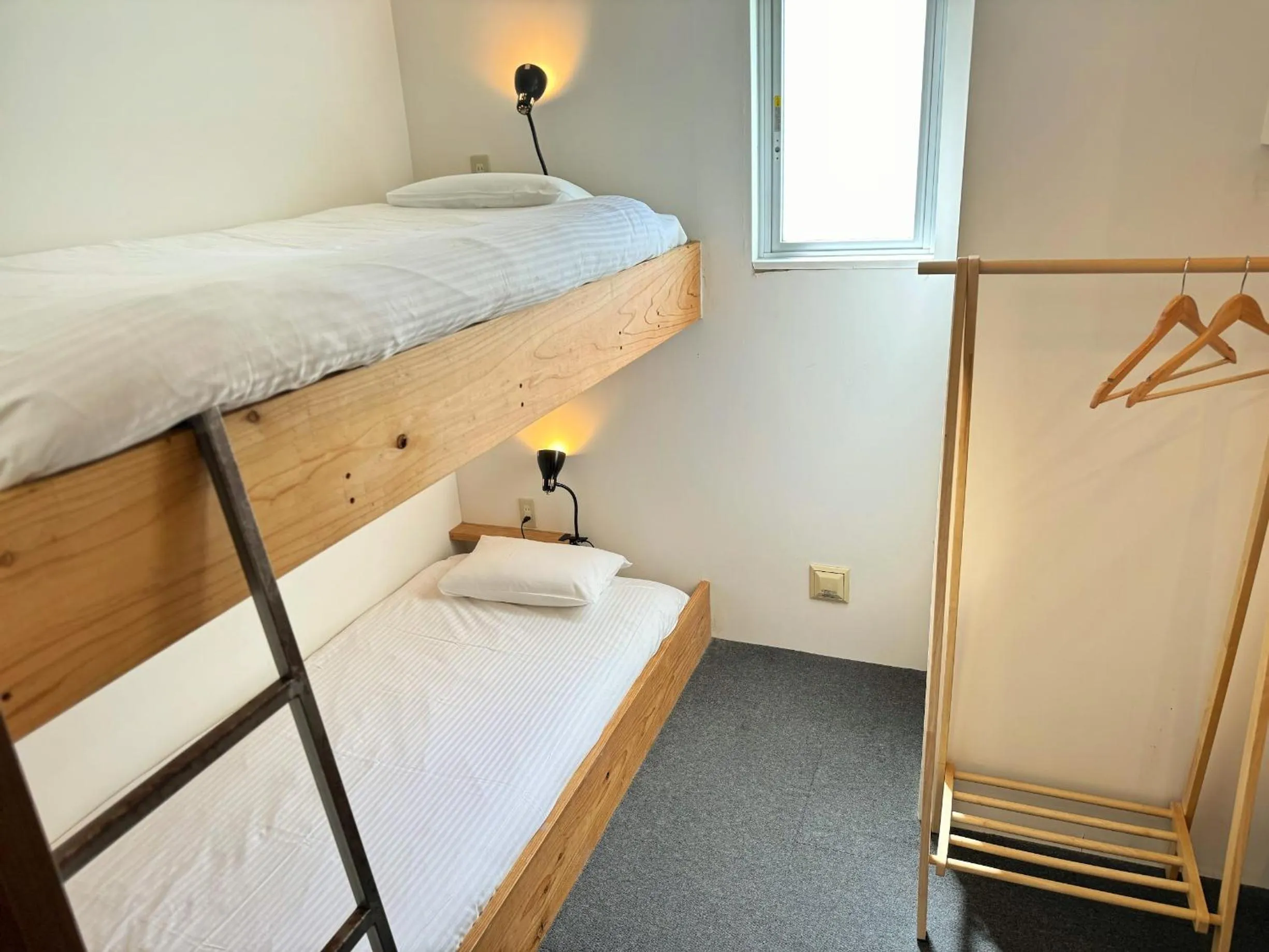 Bed in Santiago Guesthouse Hiroshima