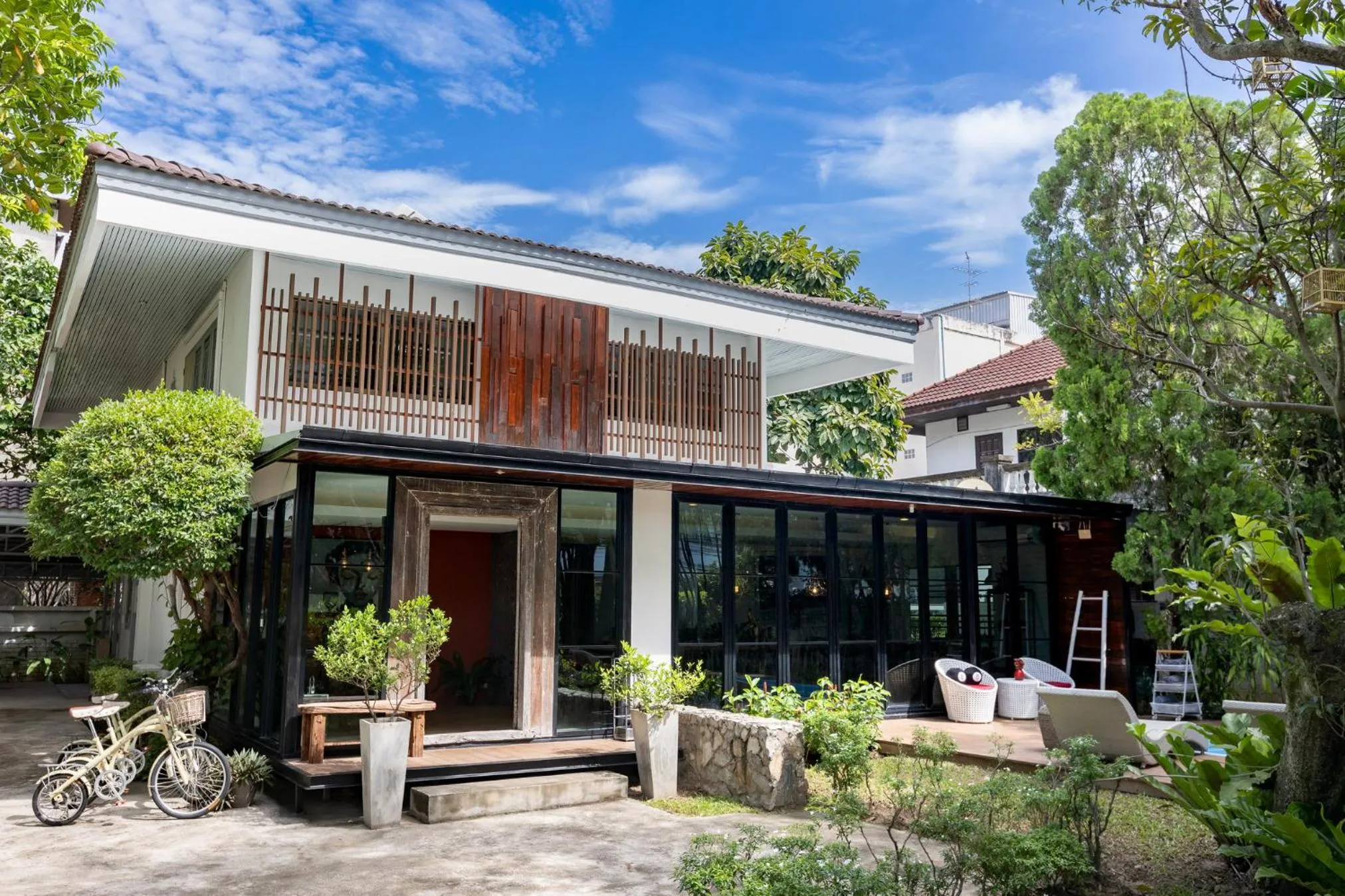 Property building in Private Pool Villa 88 Nimman Chiangmai