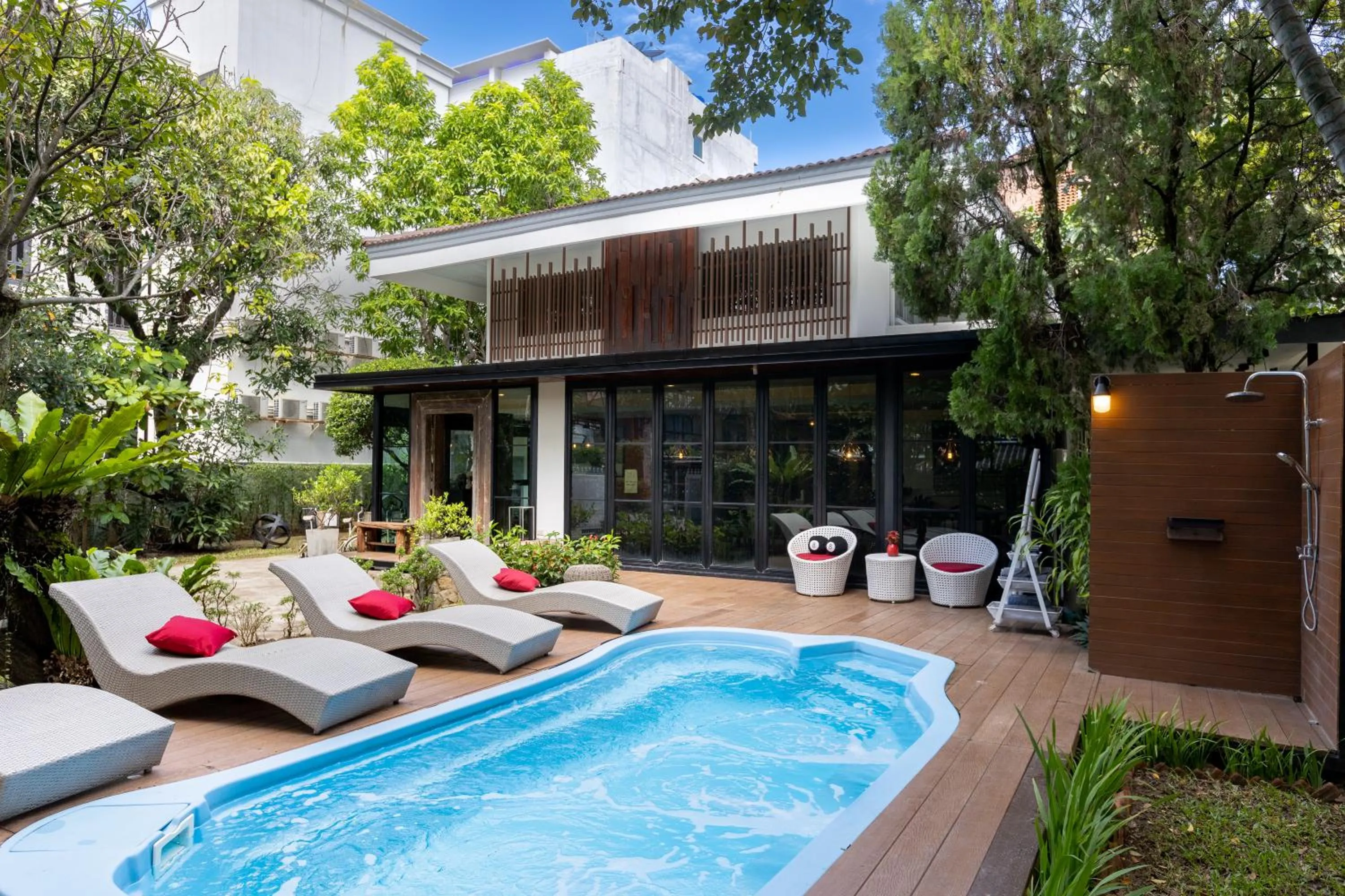 Property building in Private Pool Villa 88 Nimman Chiangmai