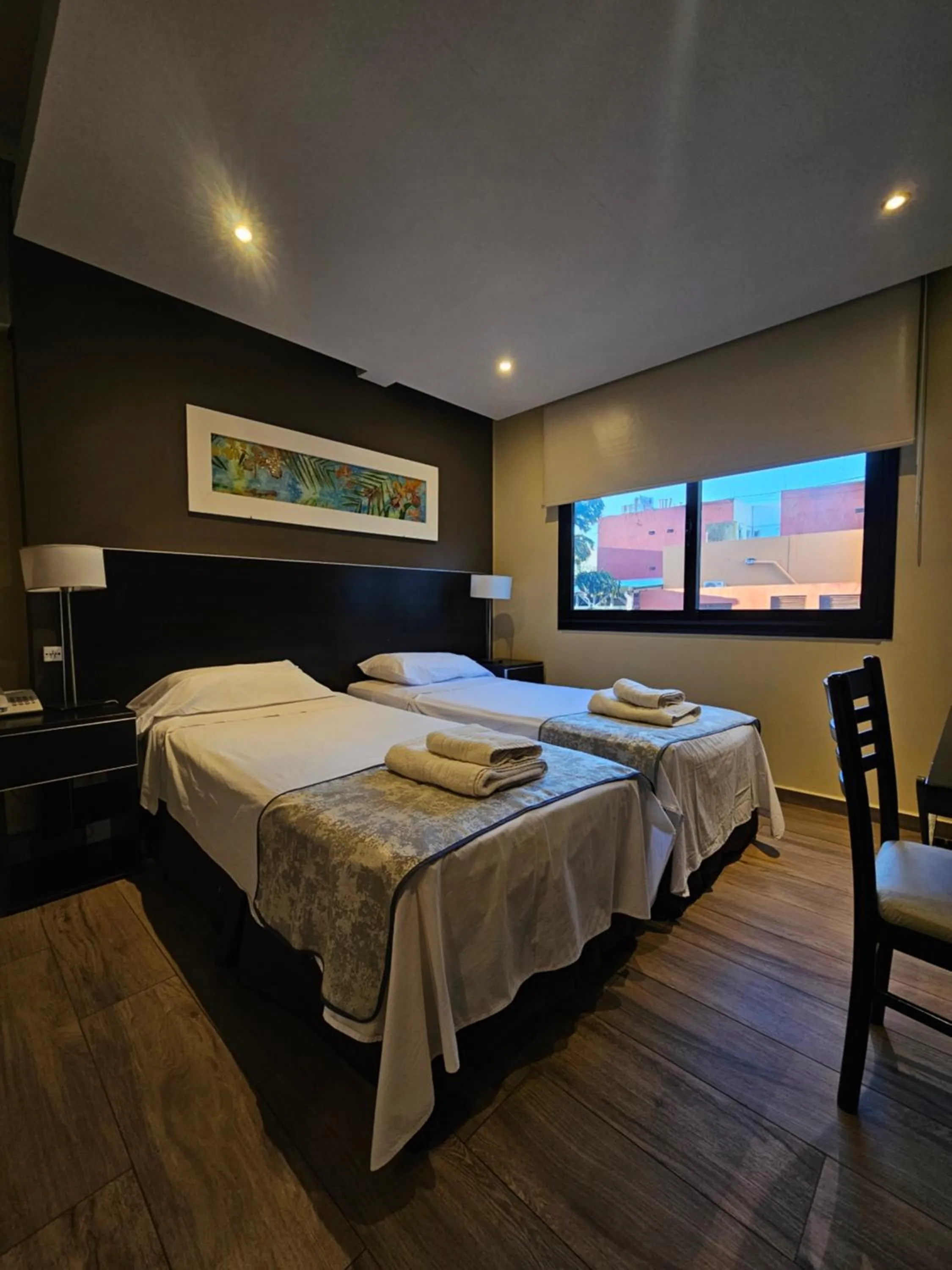 Bedroom, Bed in Hotel Grand Lago