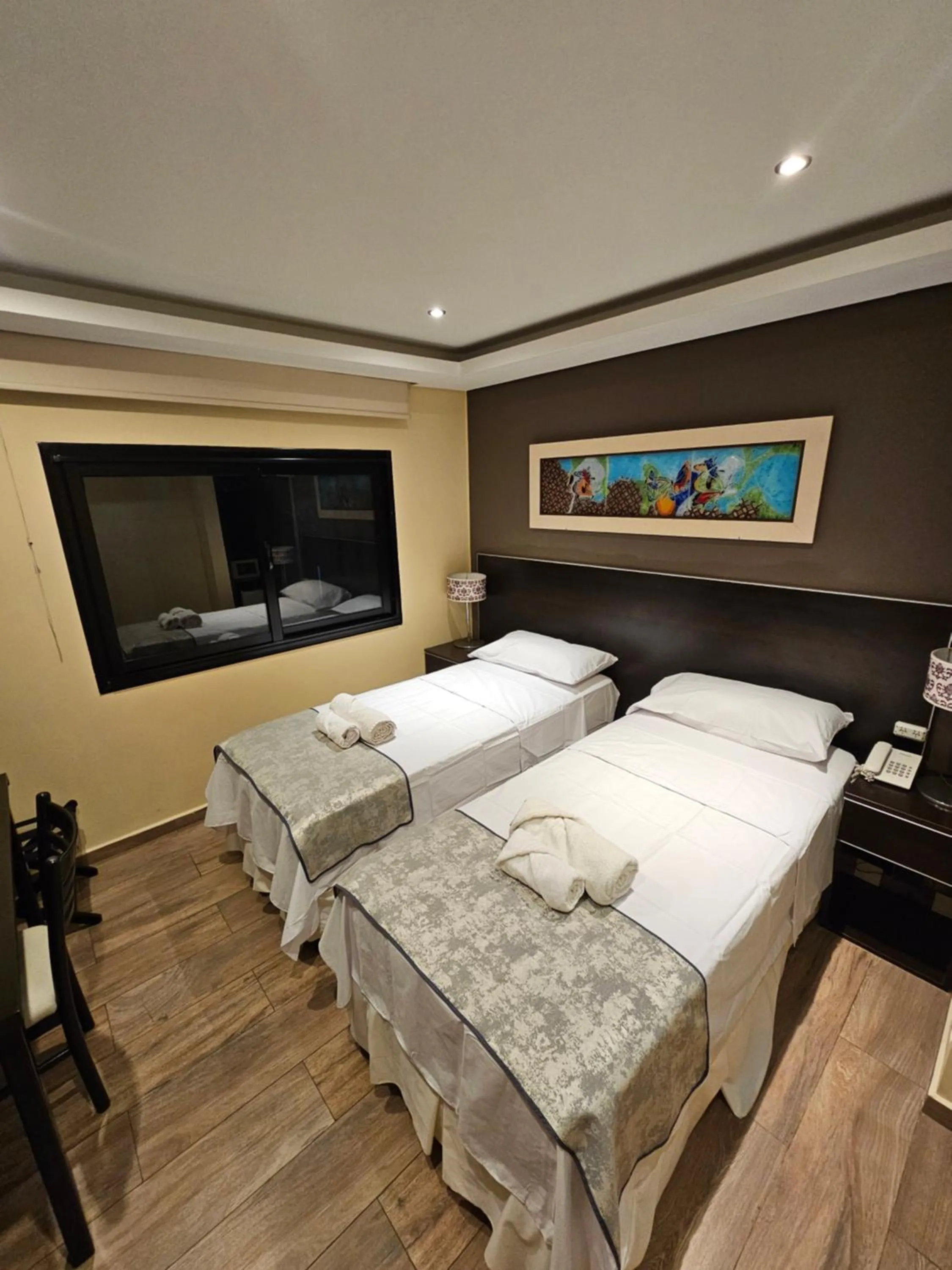 Bed in Hotel Grand Lago