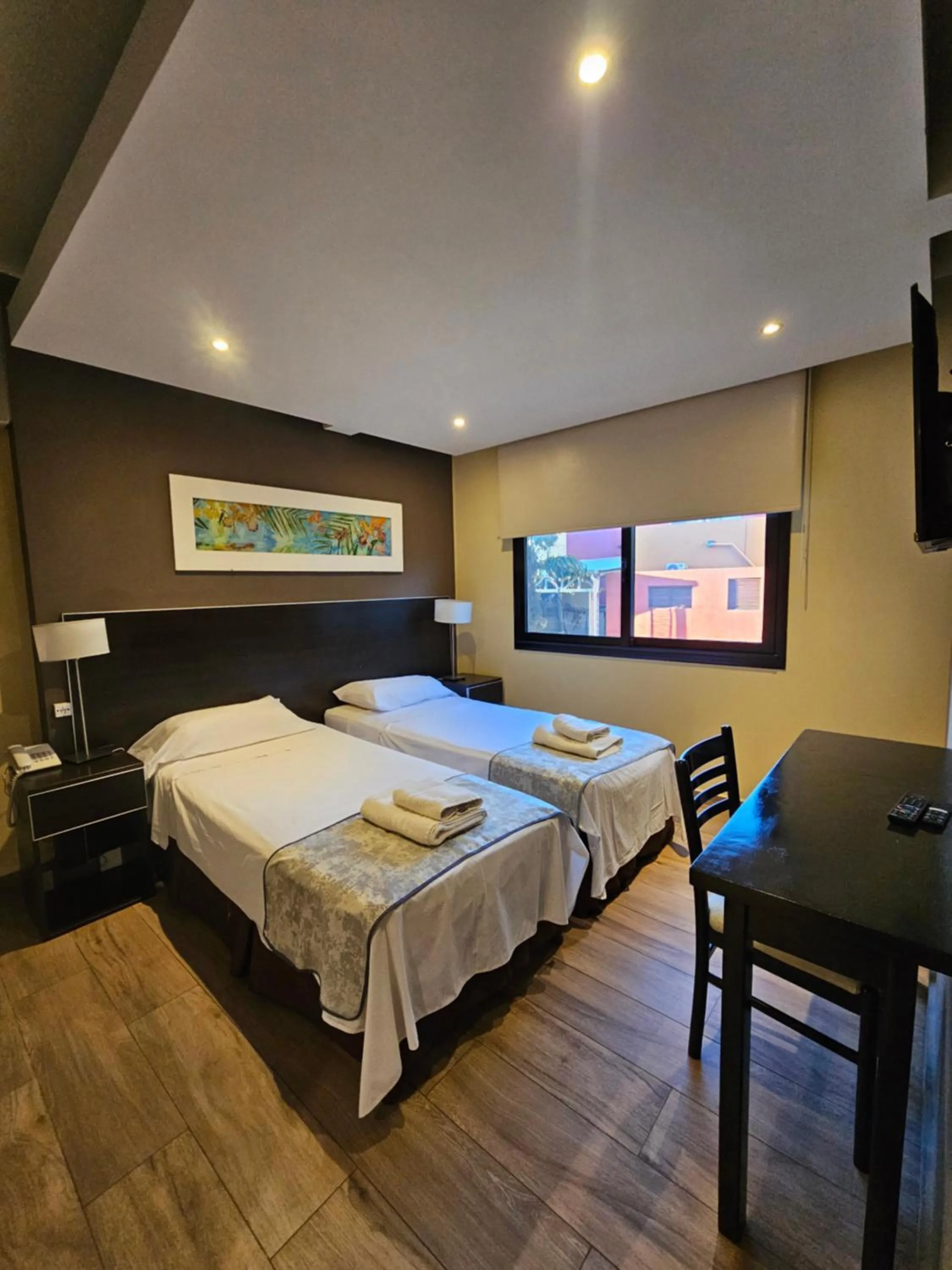 Bedroom, Bed in Hotel Grand Lago