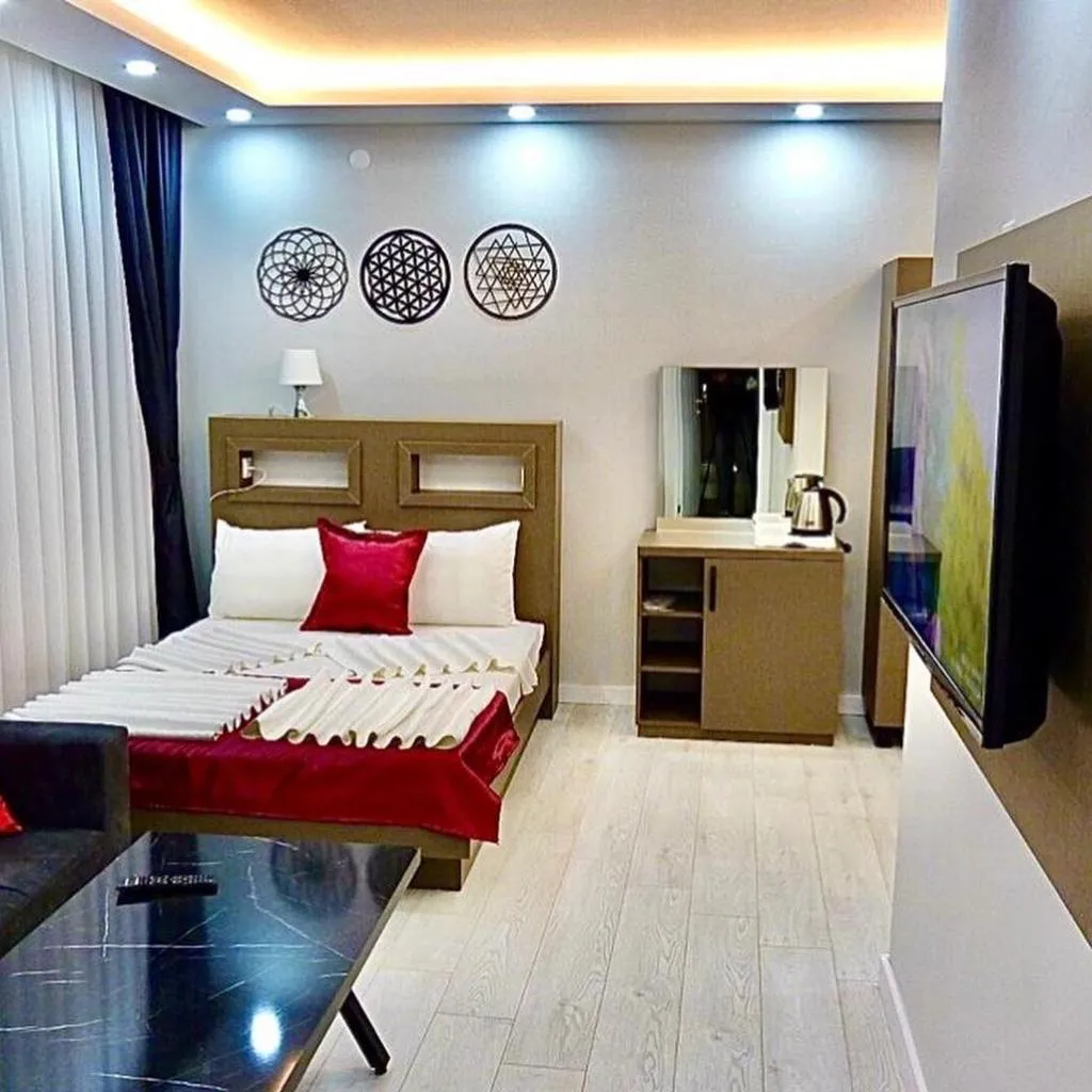 Konyaaltı HOTEL