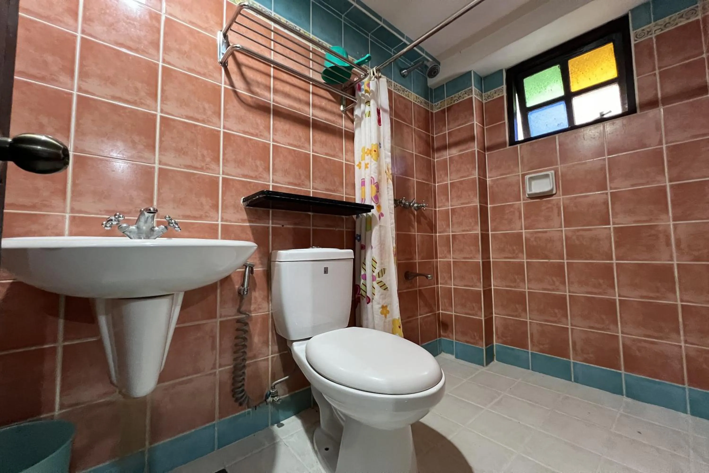 Bathroom in Bangera Inn