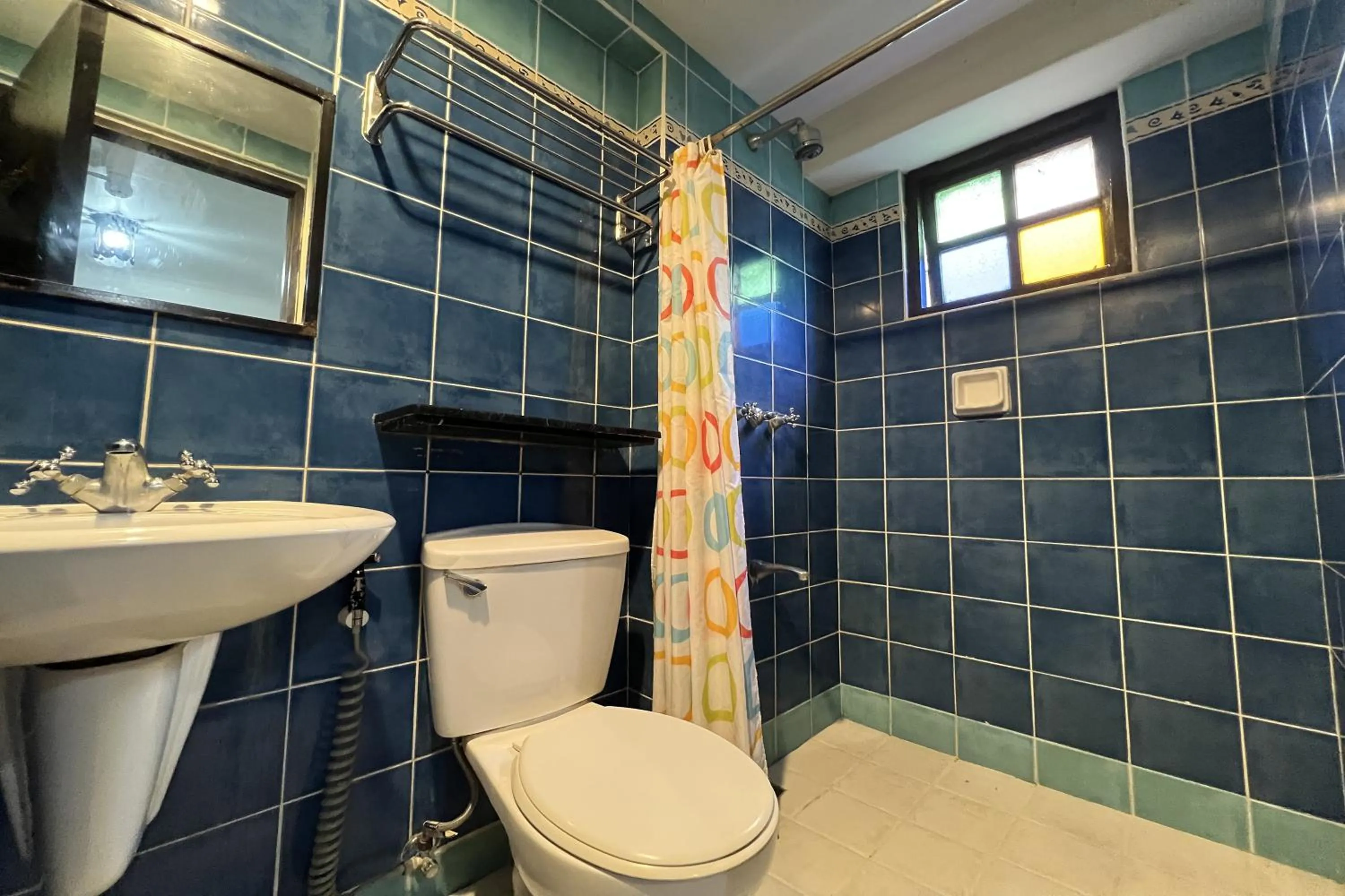 Bathroom in Bangera Inn