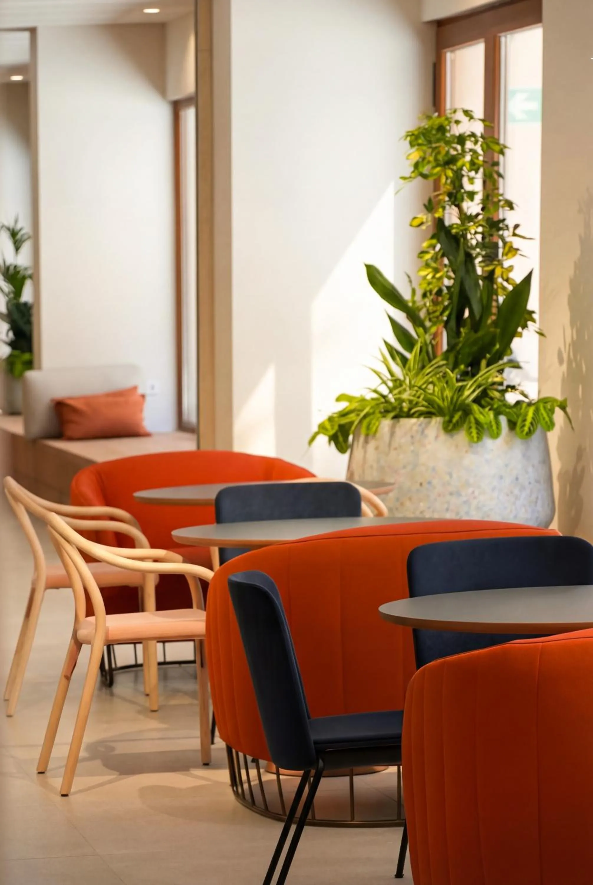 Seating area in Kora Lluna