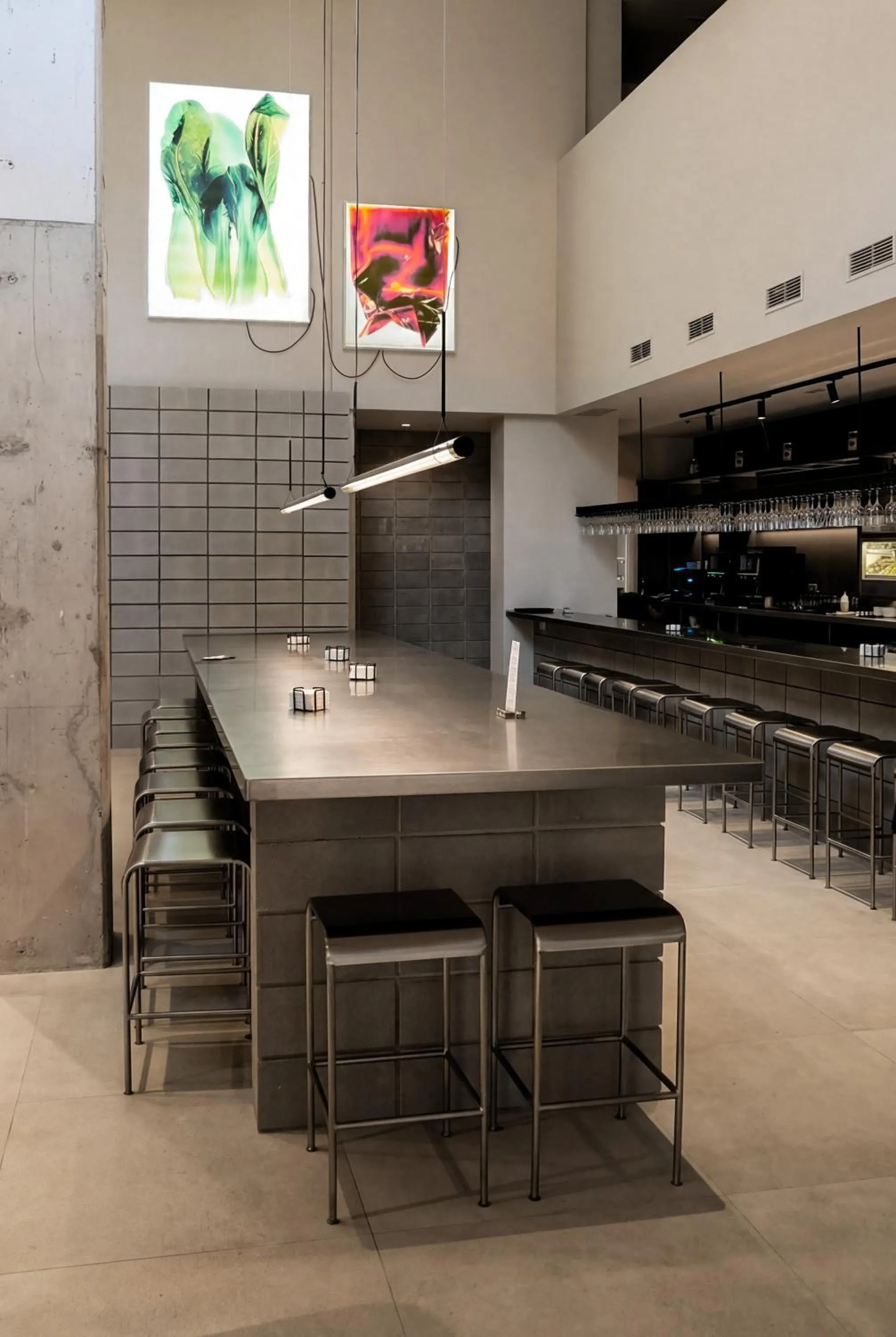 Restaurant/places to eat in Kora Lluna