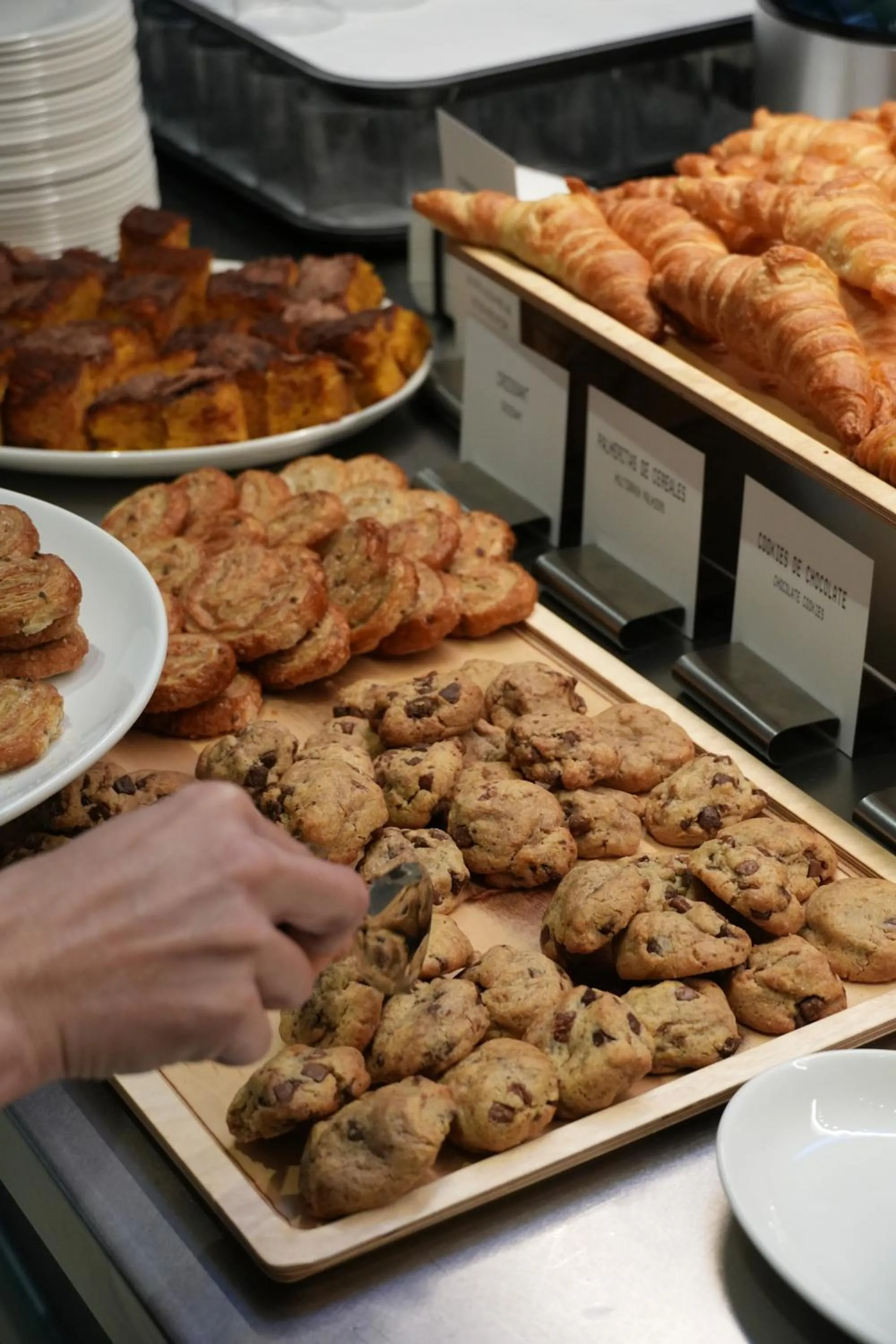 Continental breakfast in Kora Lluna
