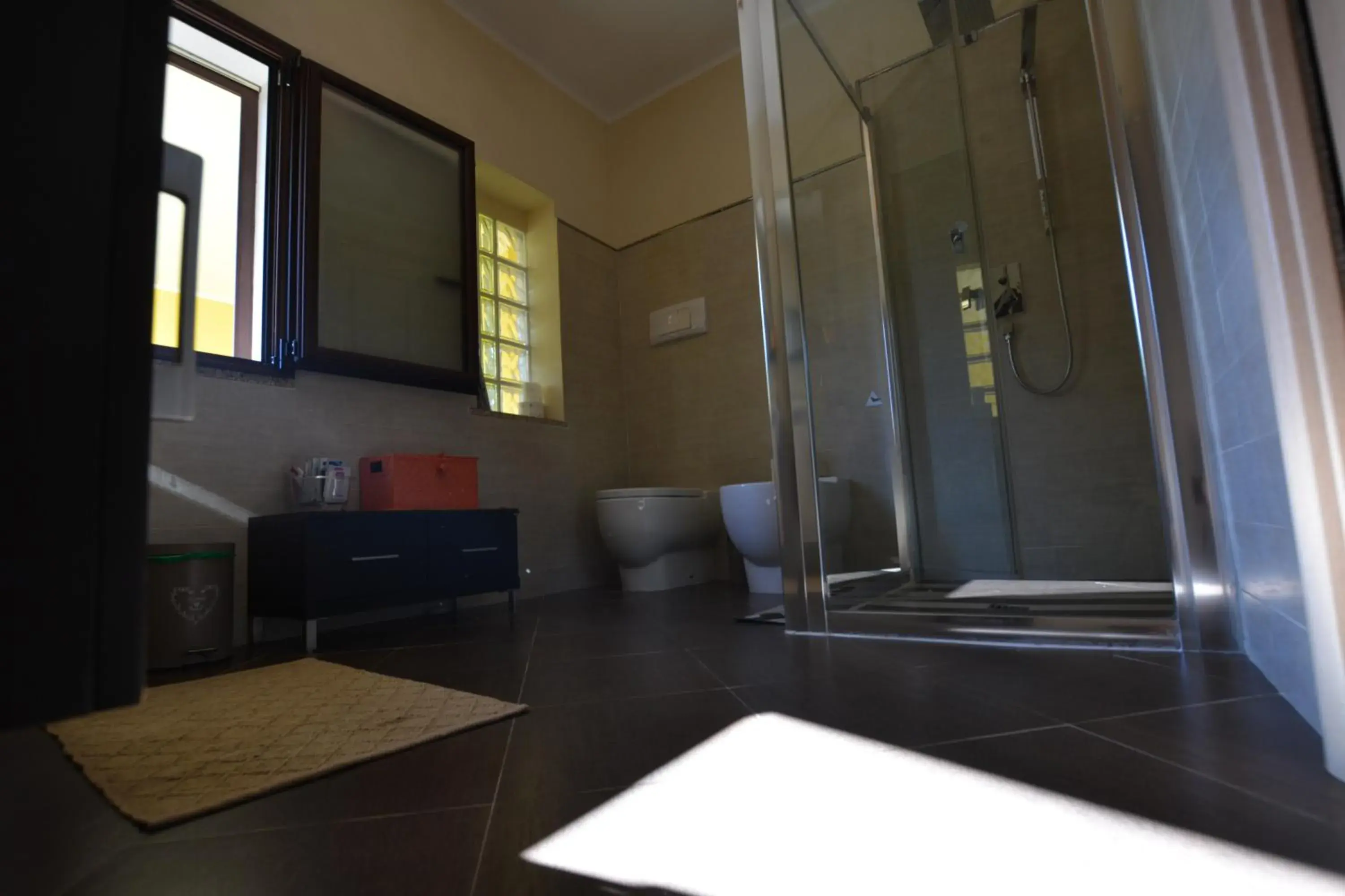 Double Room with Private External Bathroom - single occupancy in B&B Annalu' Double Room with Private External Bathroom - single occupancy in B&B Annalu'