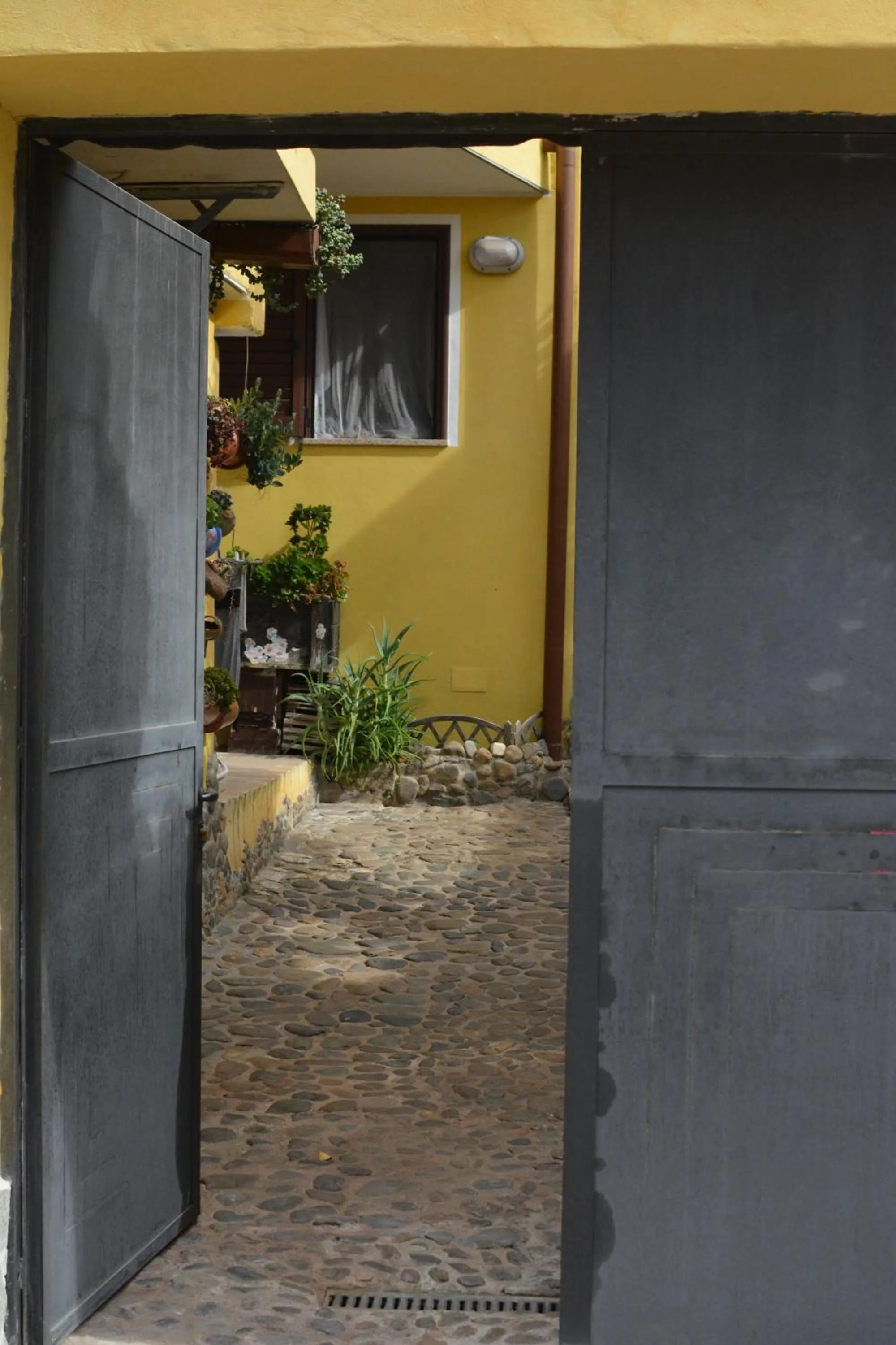 Facade/entrance in B&B Annalu'