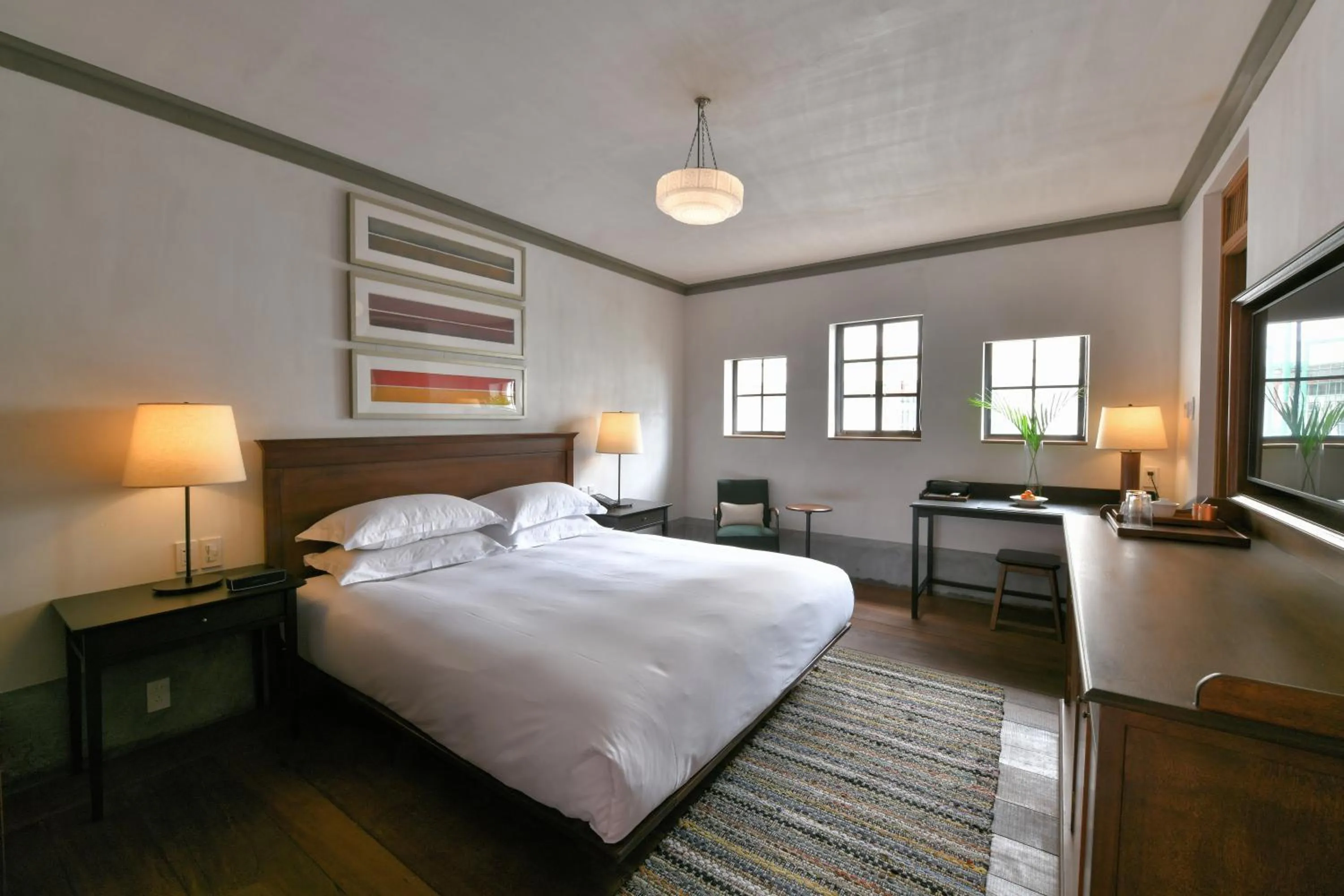 Bed in LeeManorHotle