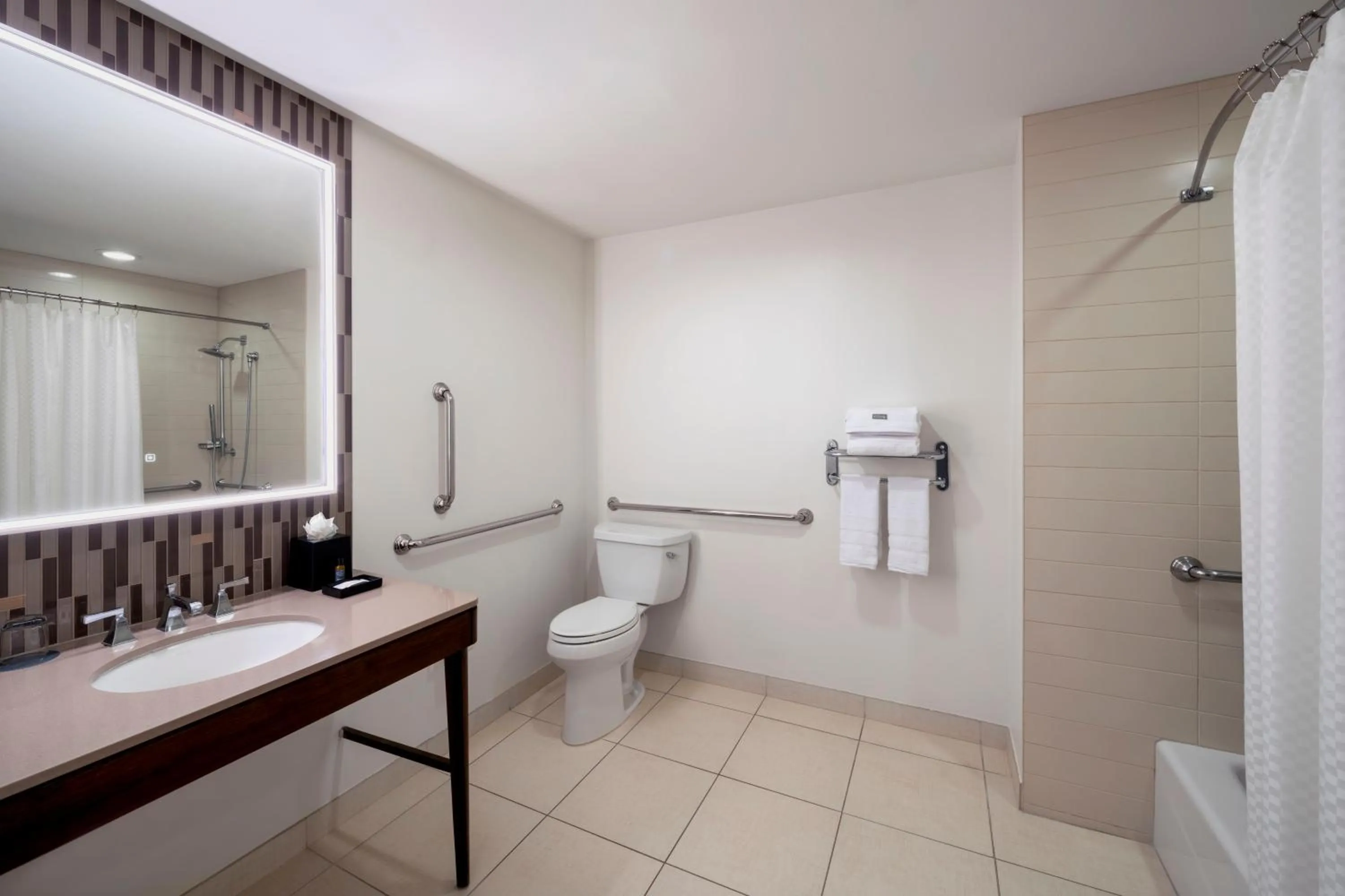 Bathroom in The Westin Jekyll Island Beach Resort