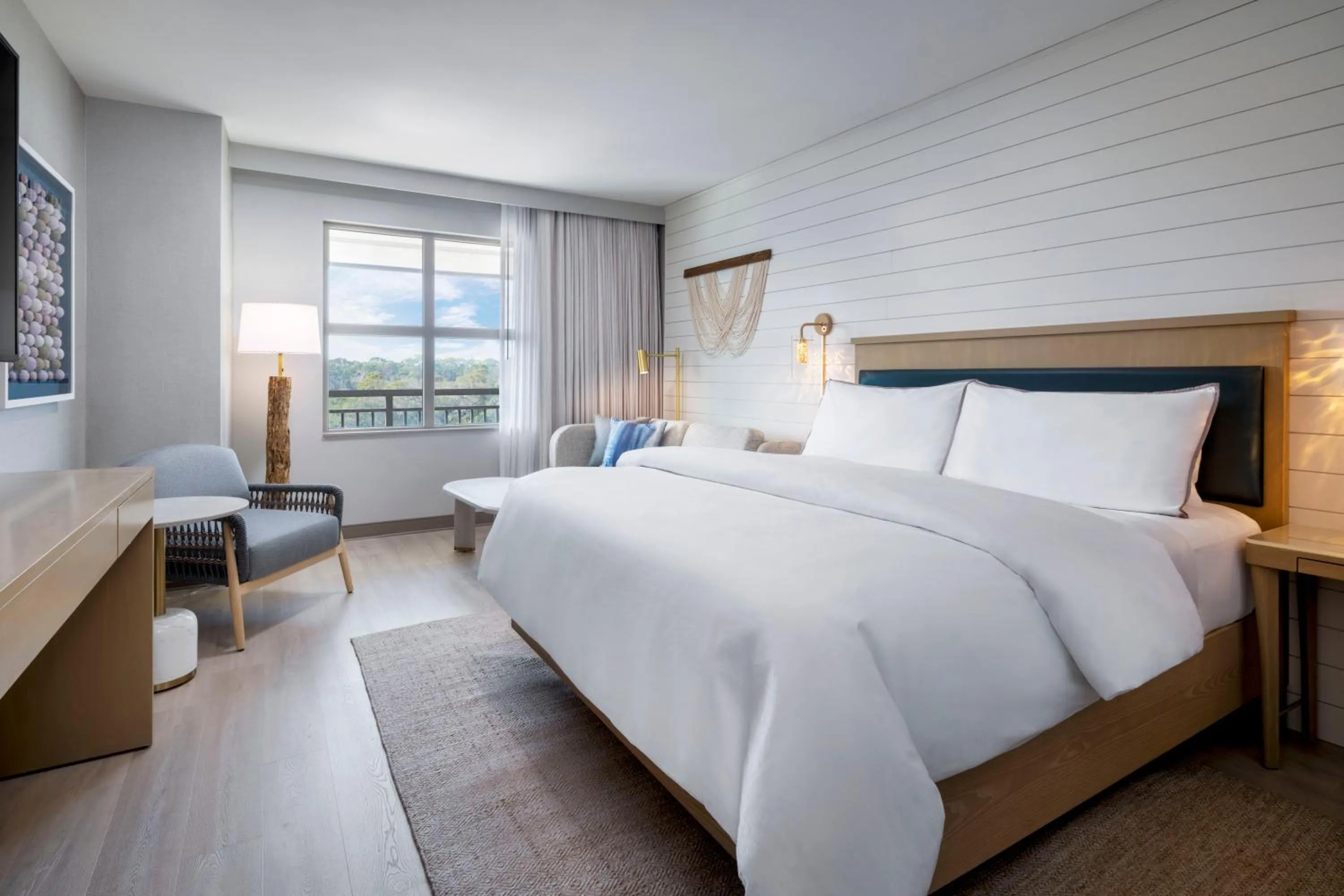 Bed in The Westin Jekyll Island Beach Resort