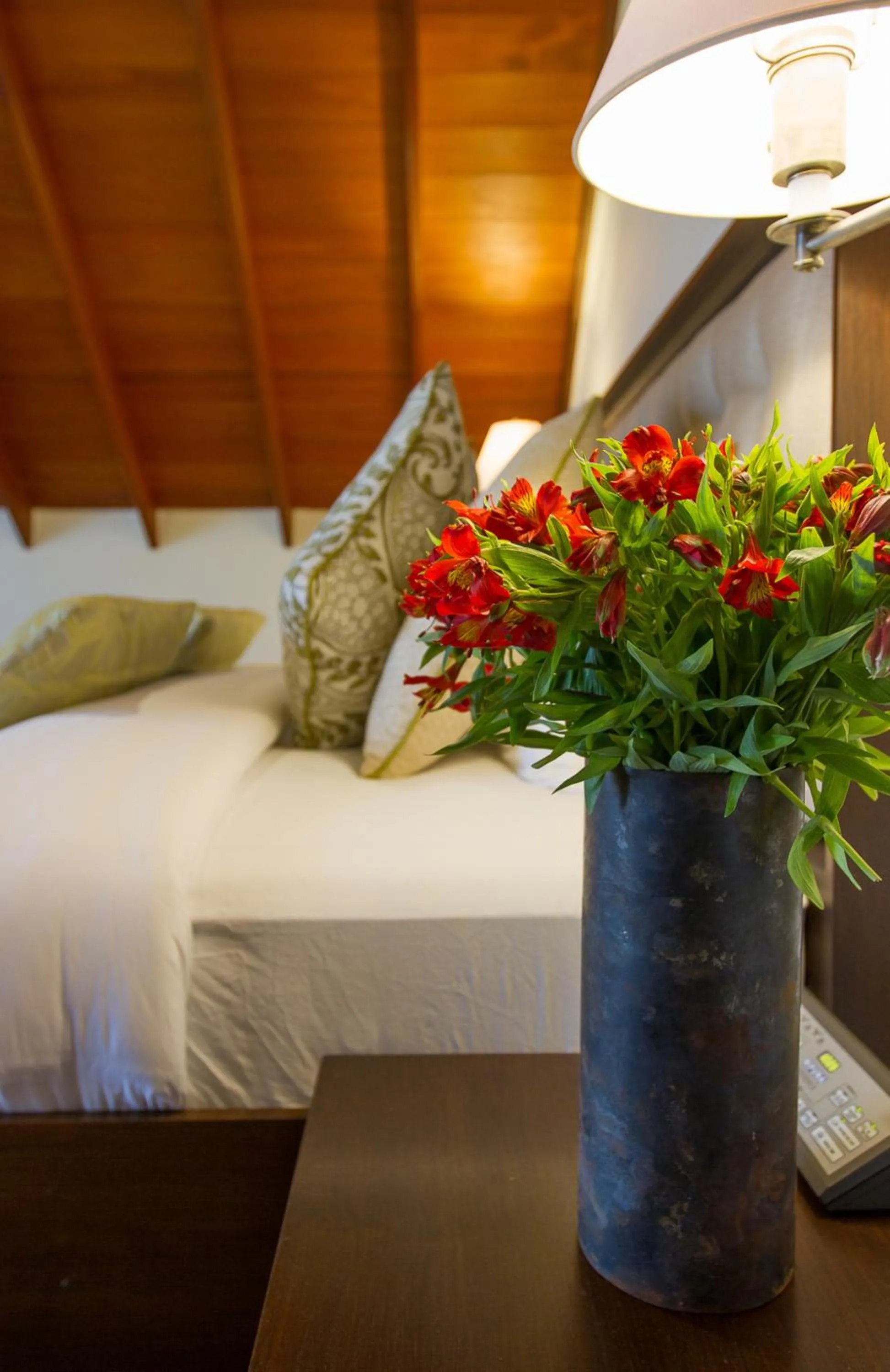 Decorative detail, Bed in Tea Plant Nuwara Eliya