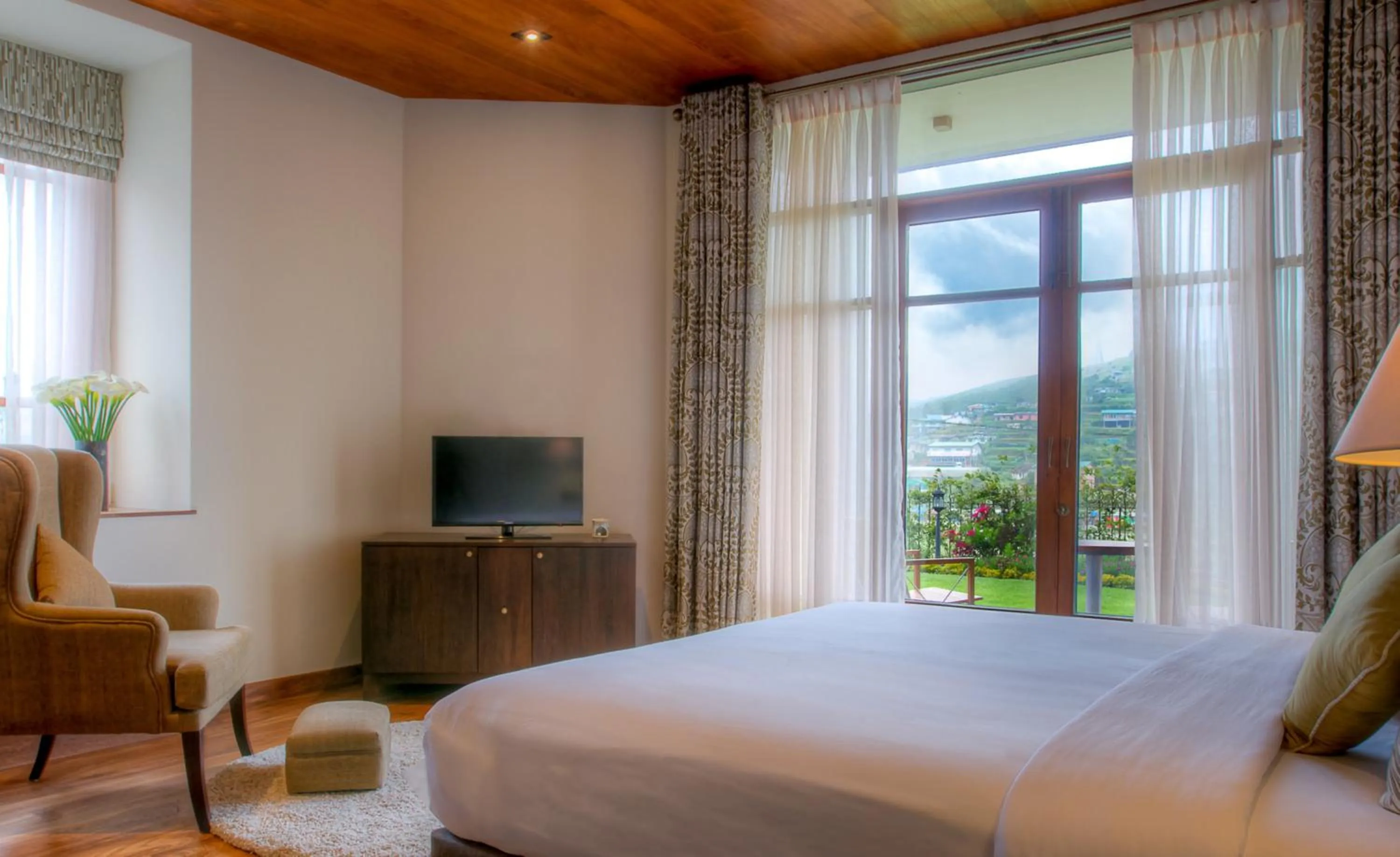 Garden view, Bed in Tea Plant Nuwara Eliya