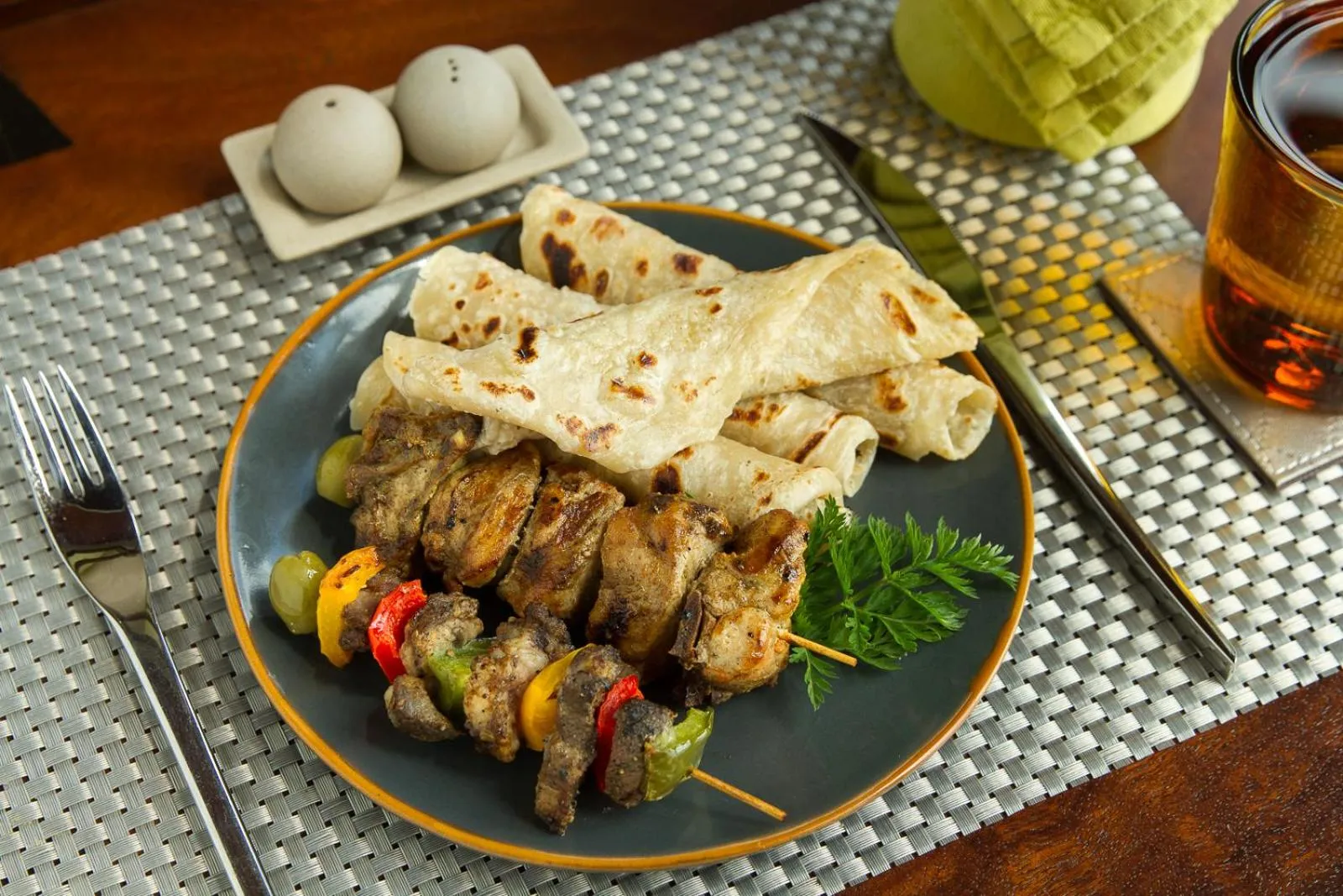 Breakfast in Tea Plant Nuwara Eliya