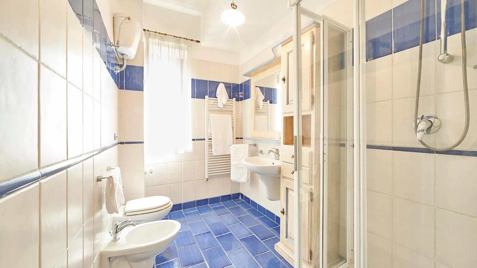 Classic Triple Room in Portasirena Agriturismo