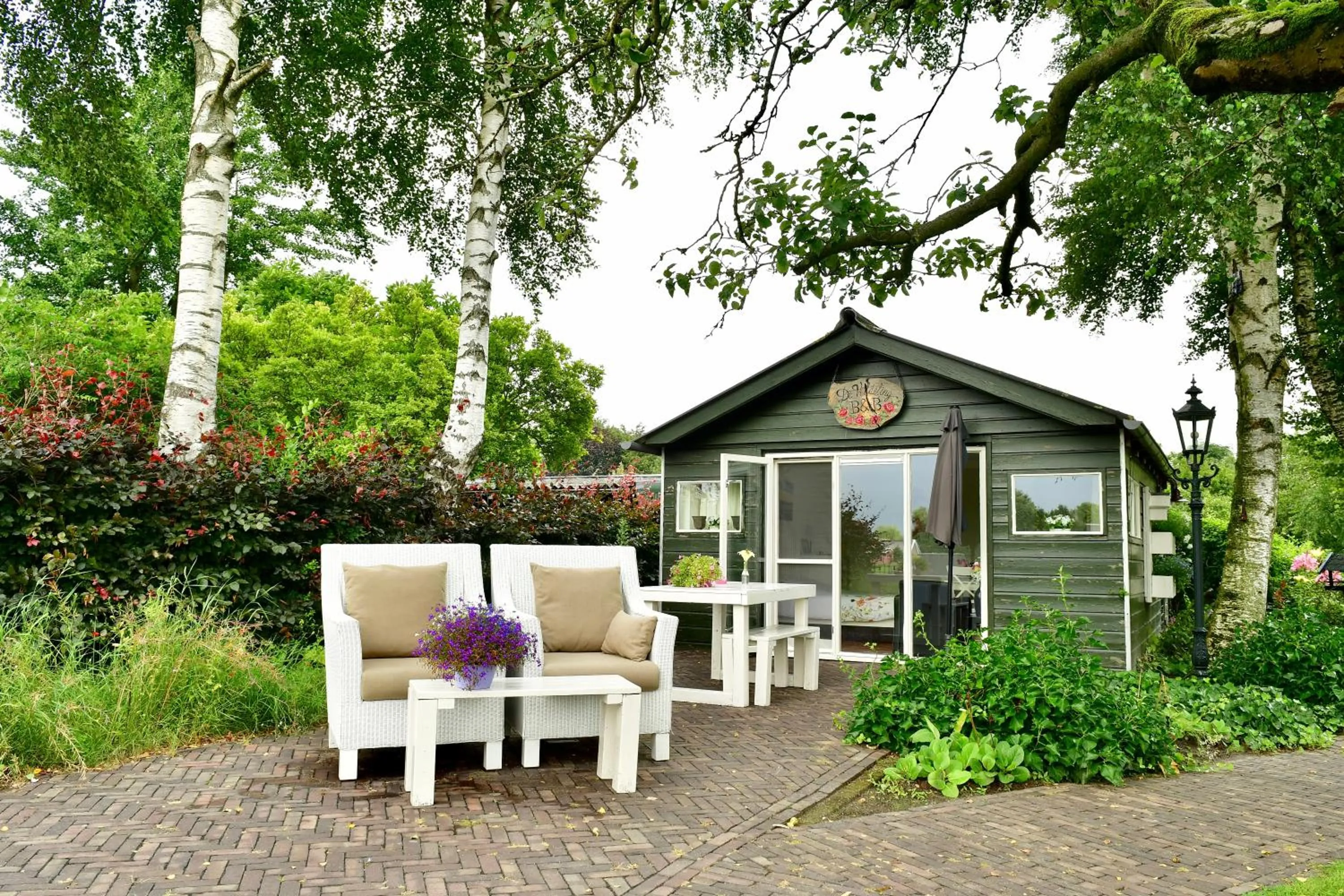 Property building in De Veldeling