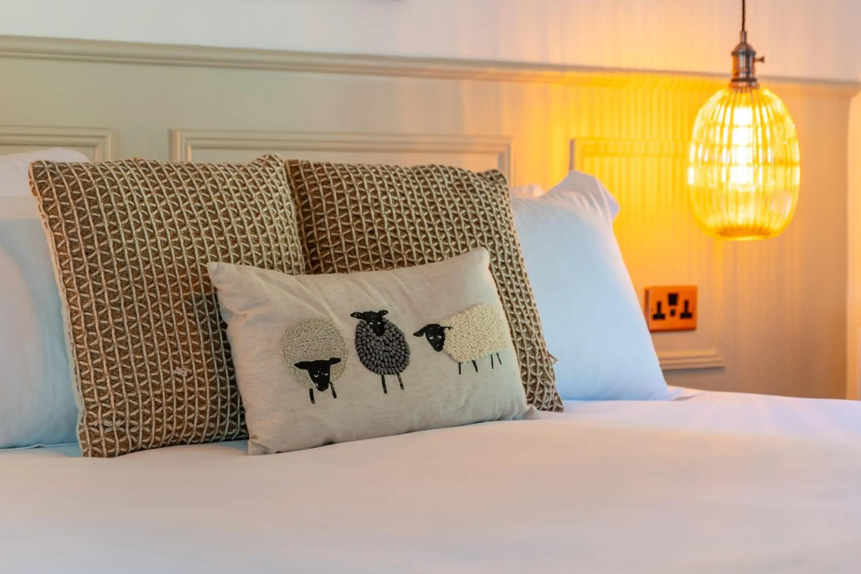 Deluxe King Room in Woolpack Inn Deluxe King Room in Woolpack Inn