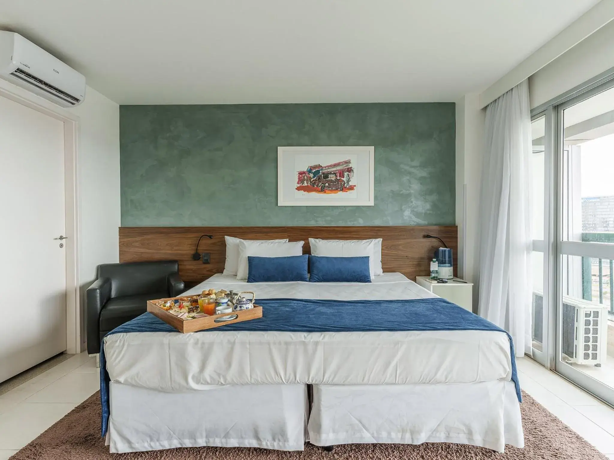 Bedroom, Bed in Hplus Vision Executive Bedroom, Bed in Hplus Vision Executive