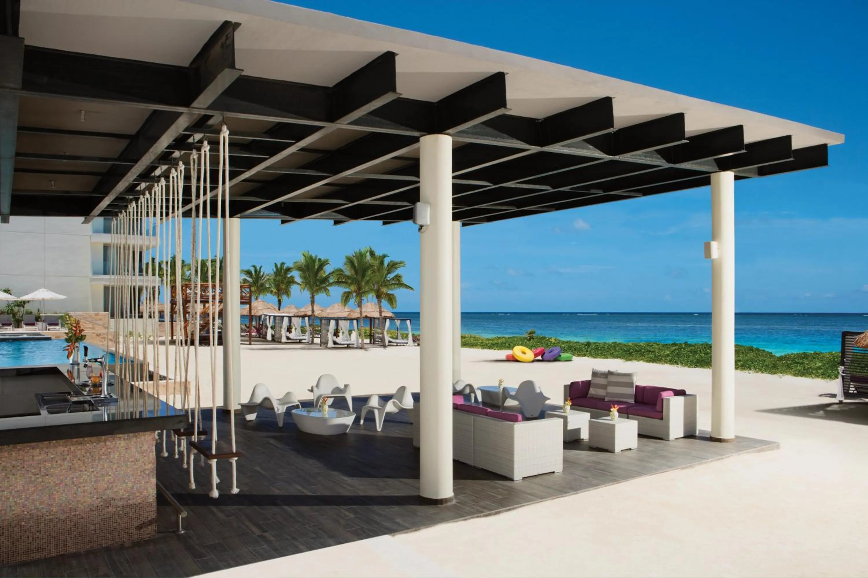 Lounge or bar in Breathless Riviera Cancun Resort & Spa - Adults Only - All inclusive