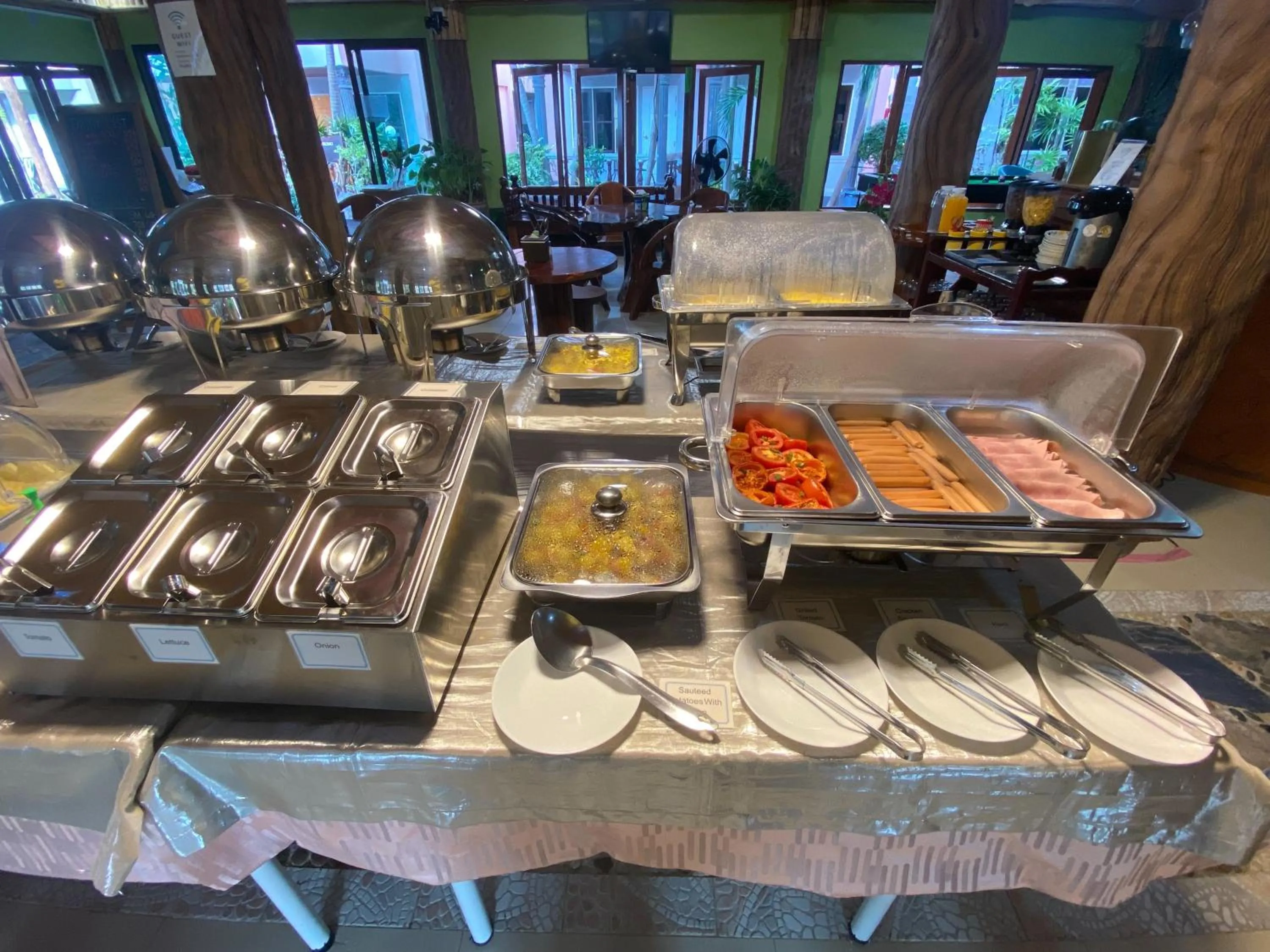 Buffet breakfast in Friendly Resort