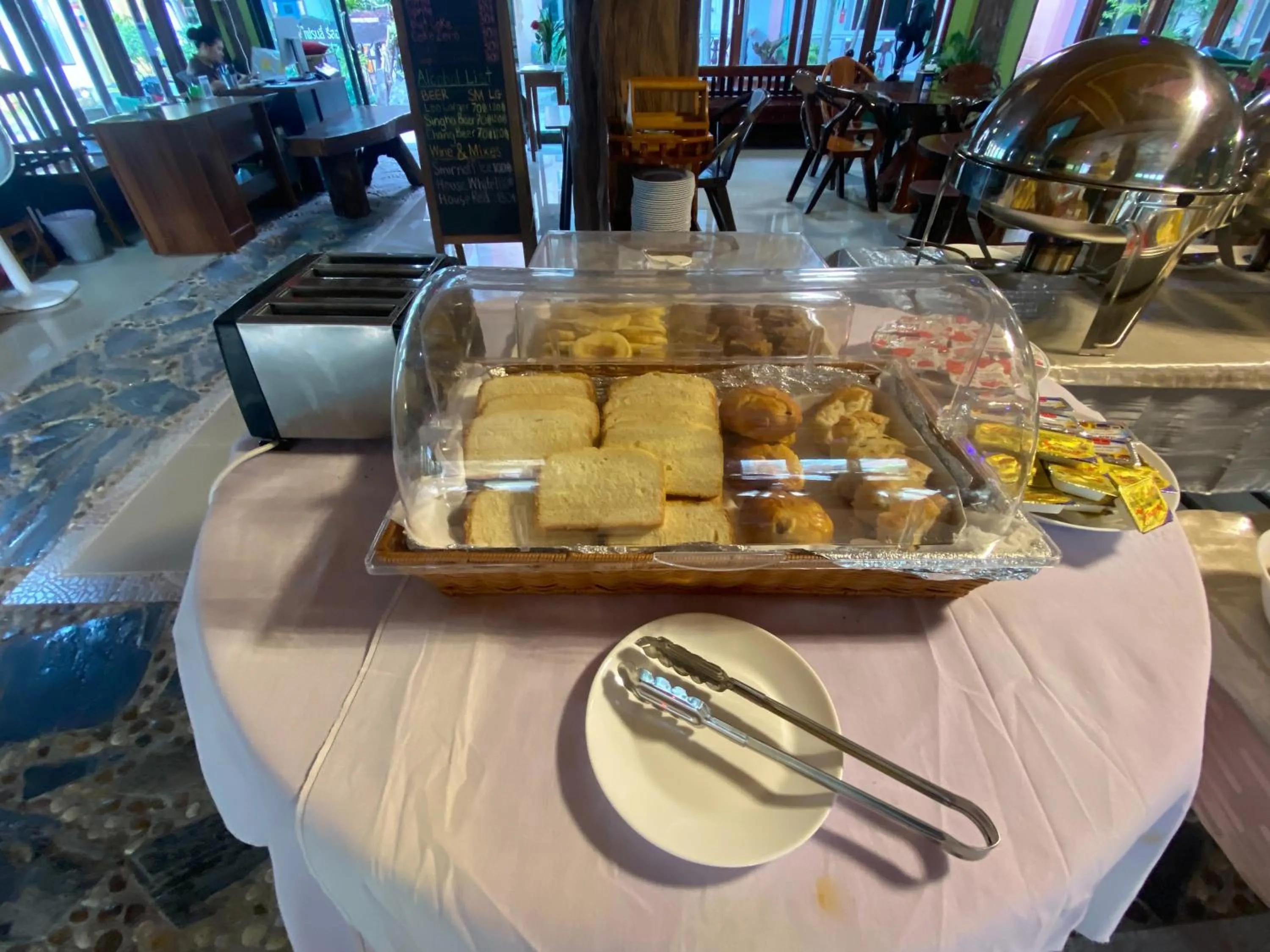 Buffet breakfast in Friendly Resort