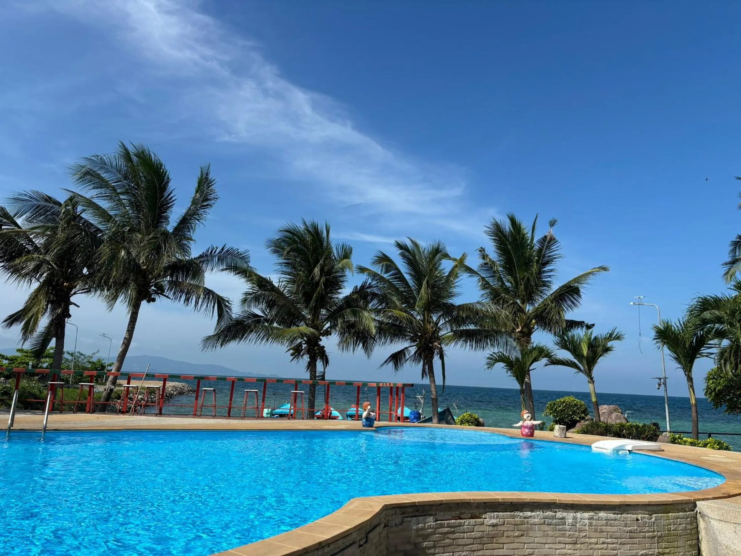 Swimming pool in Friendly Resort