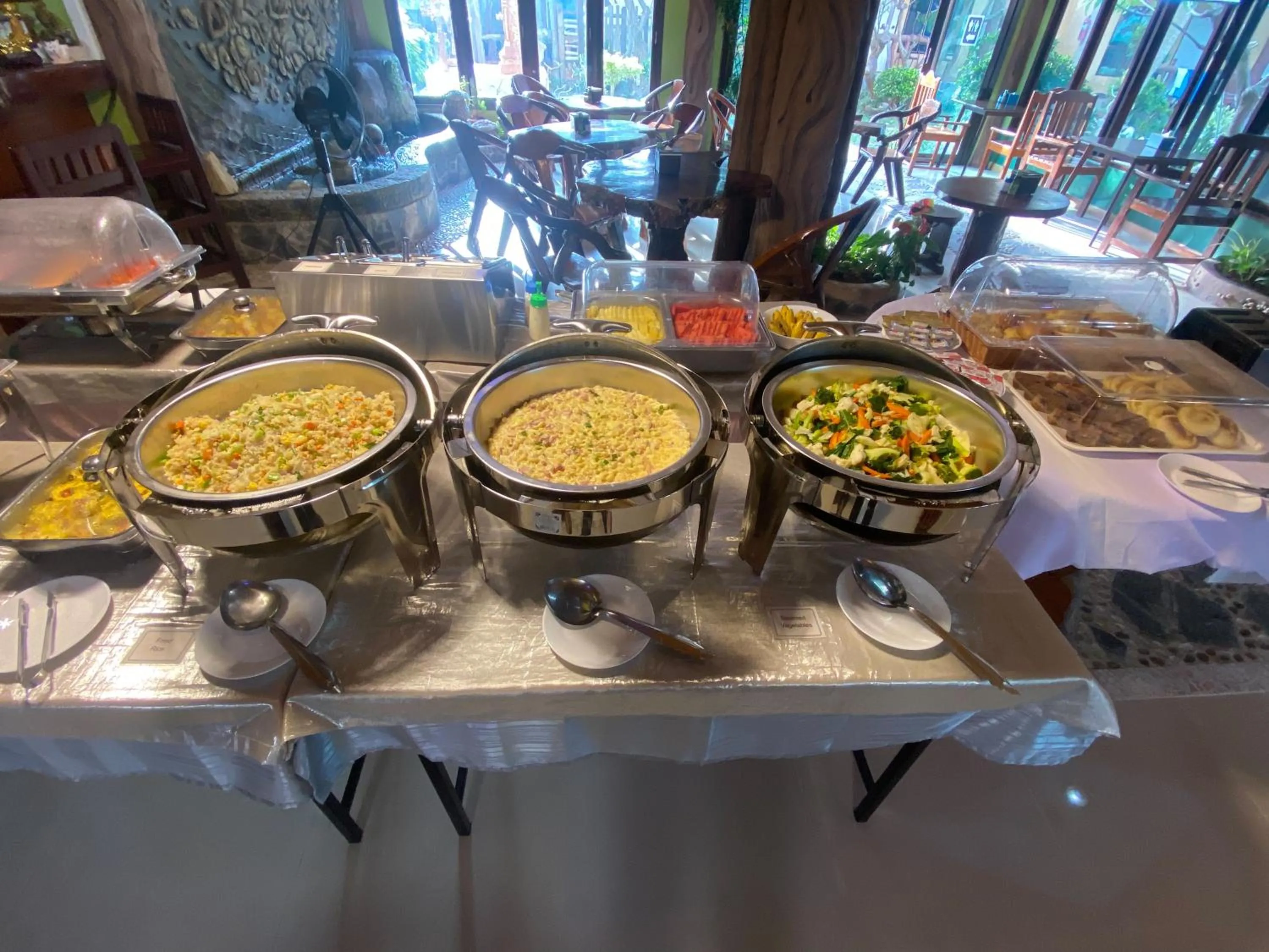 Buffet breakfast in Friendly Resort