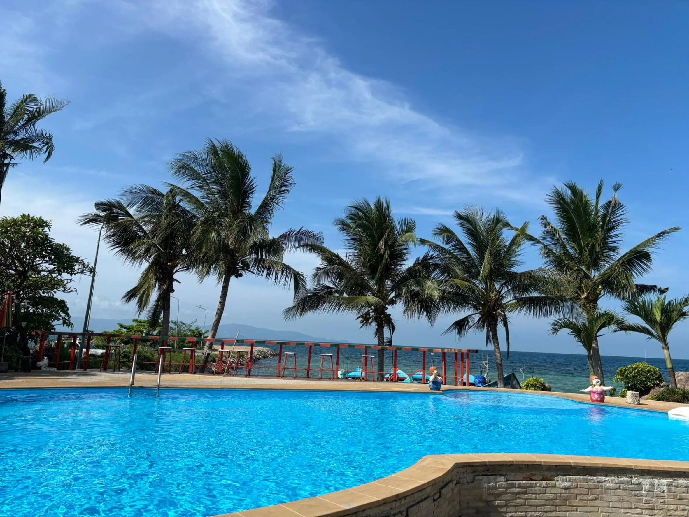 Pool view in Friendly Resort