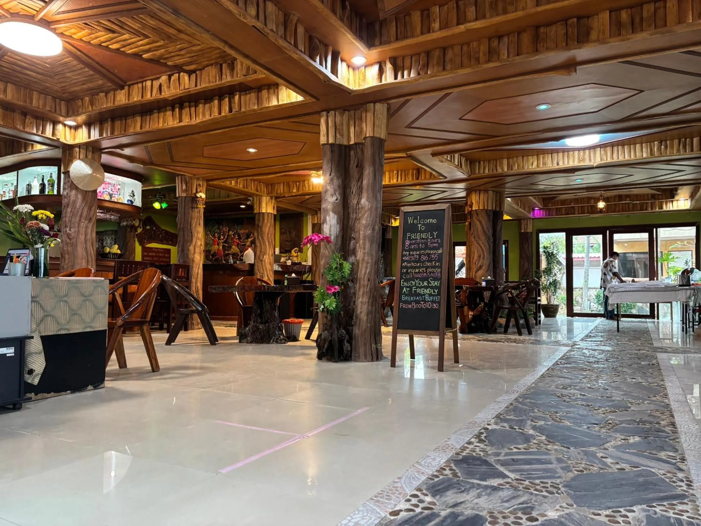 Breakfast in Friendly Resort