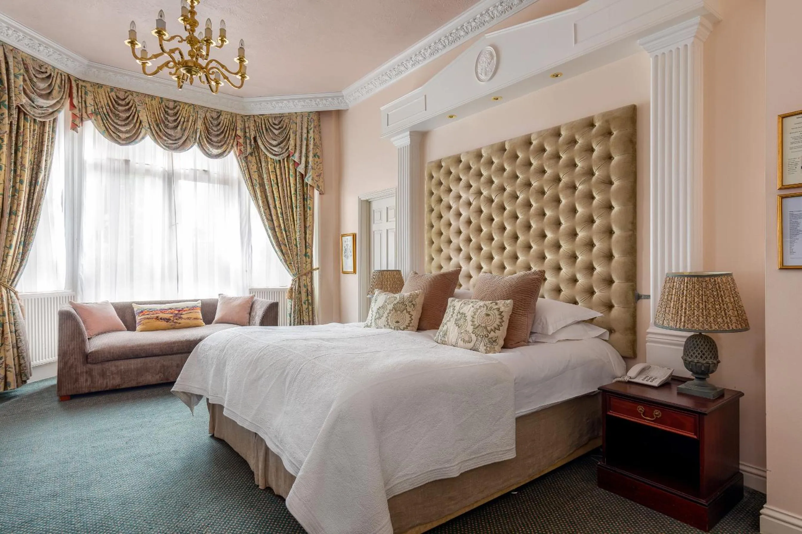 Bed in The Lookout Rye