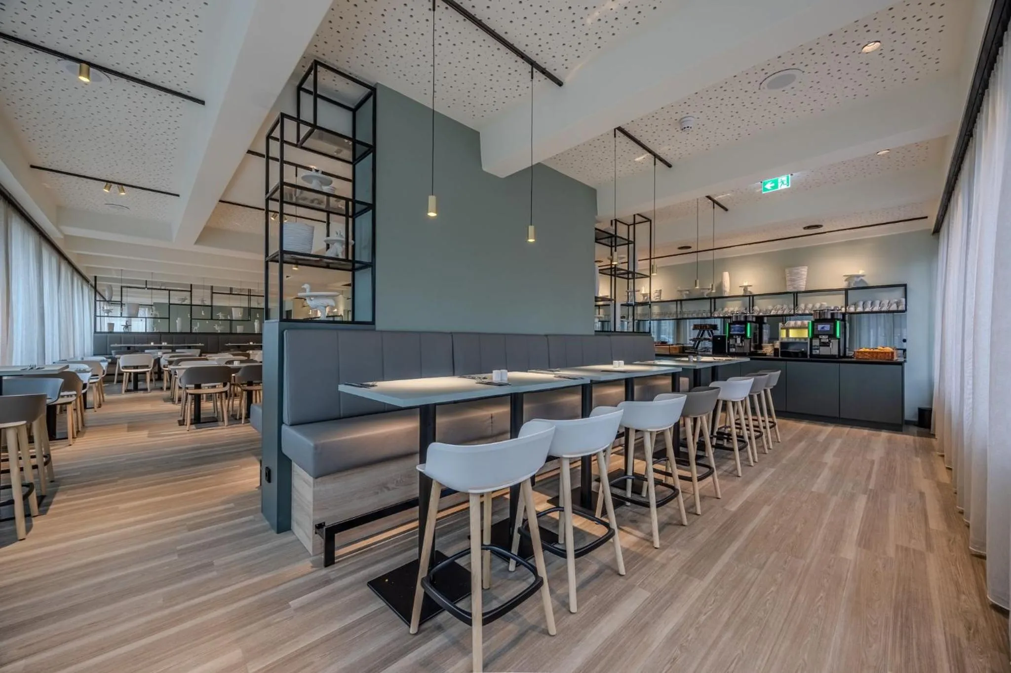 Breakfast in East Five Hotel Frankfurt Offenbach