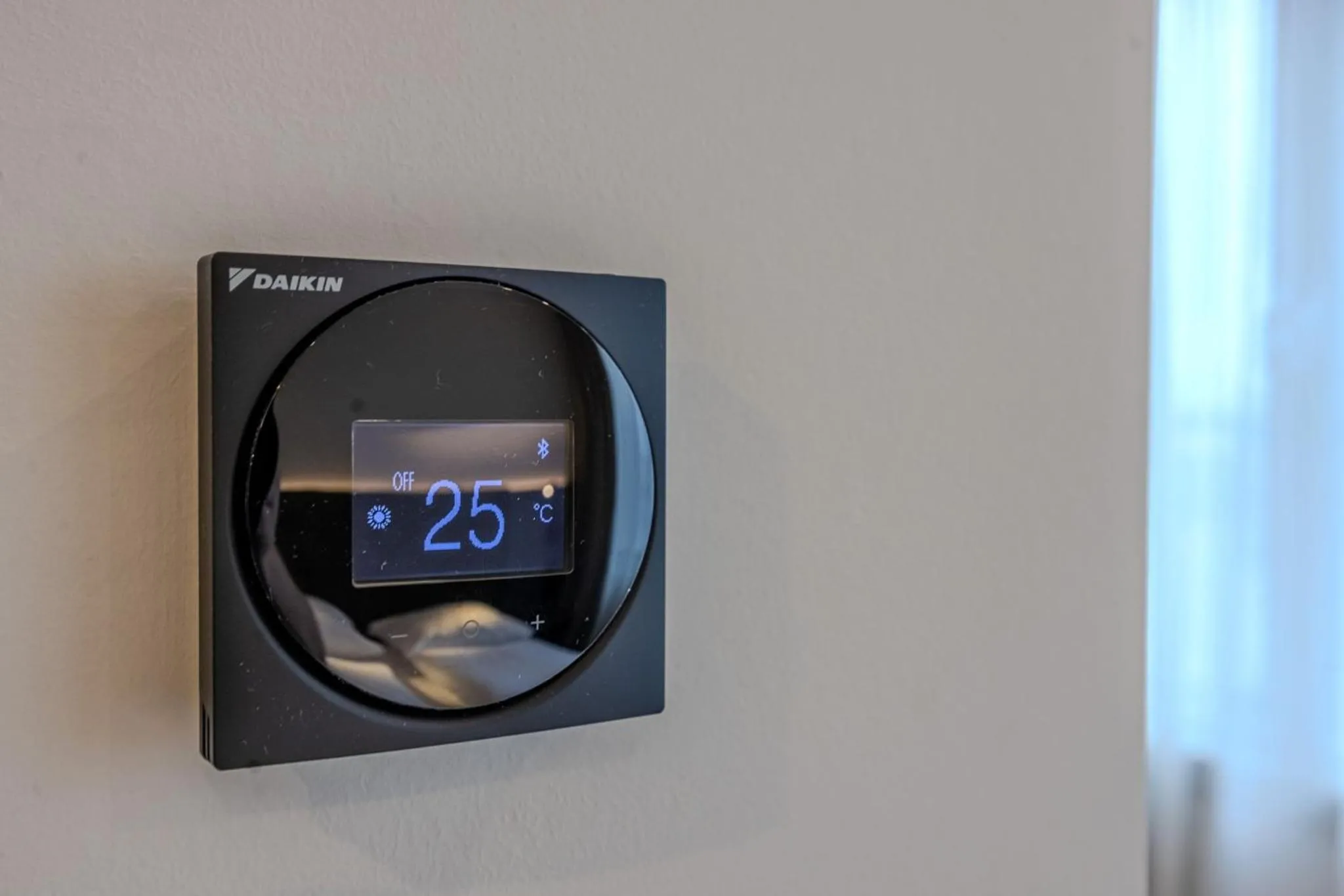 air conditioner in East Five Hotel Frankfurt Offenbach