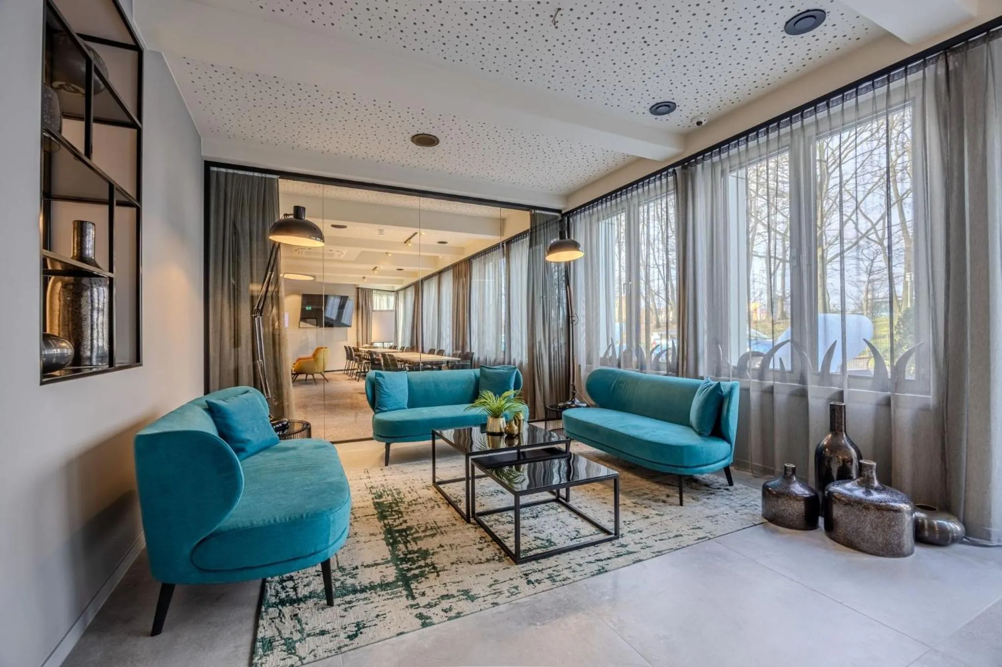 Lobby or reception in East Five Hotel Frankfurt Offenbach