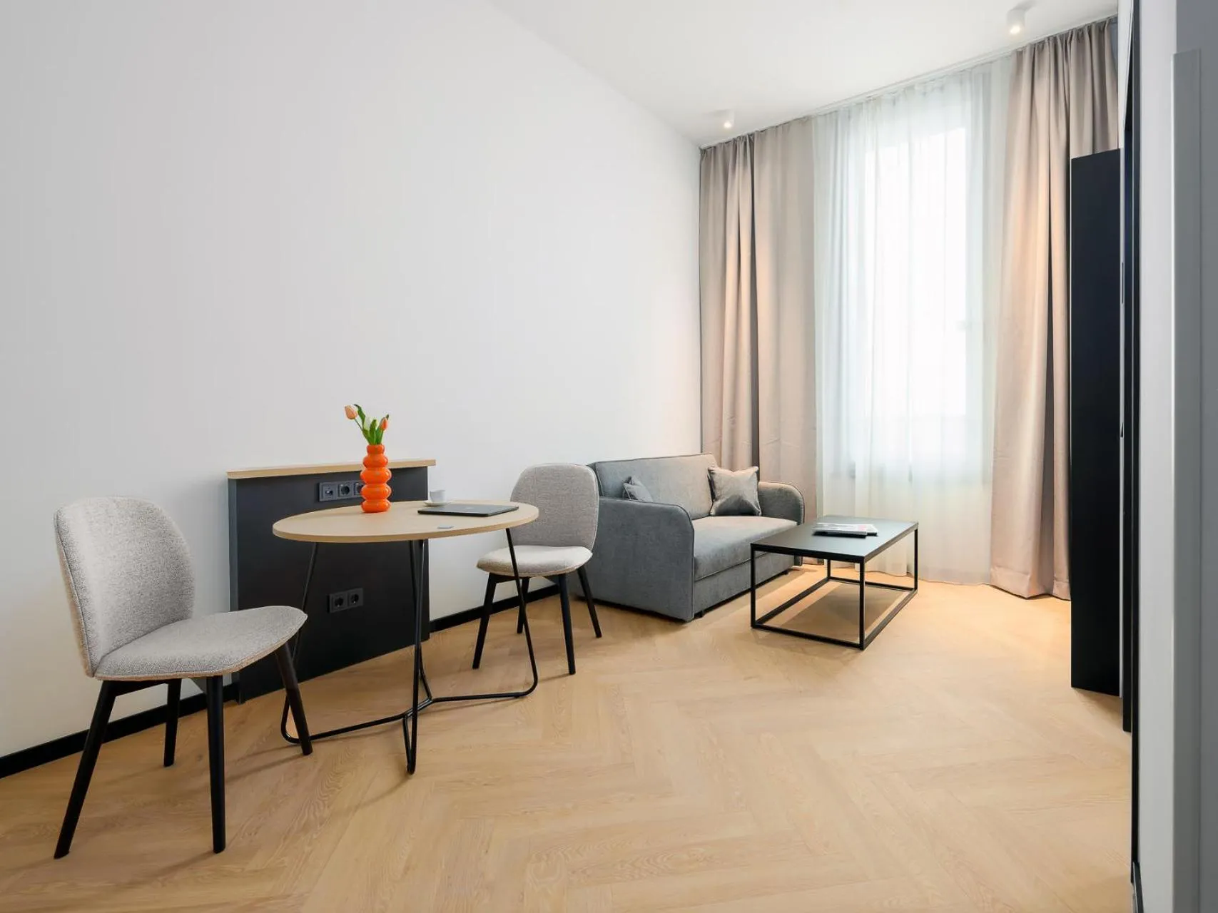 Living room in smartments Bielefeld Hauptbahnhof