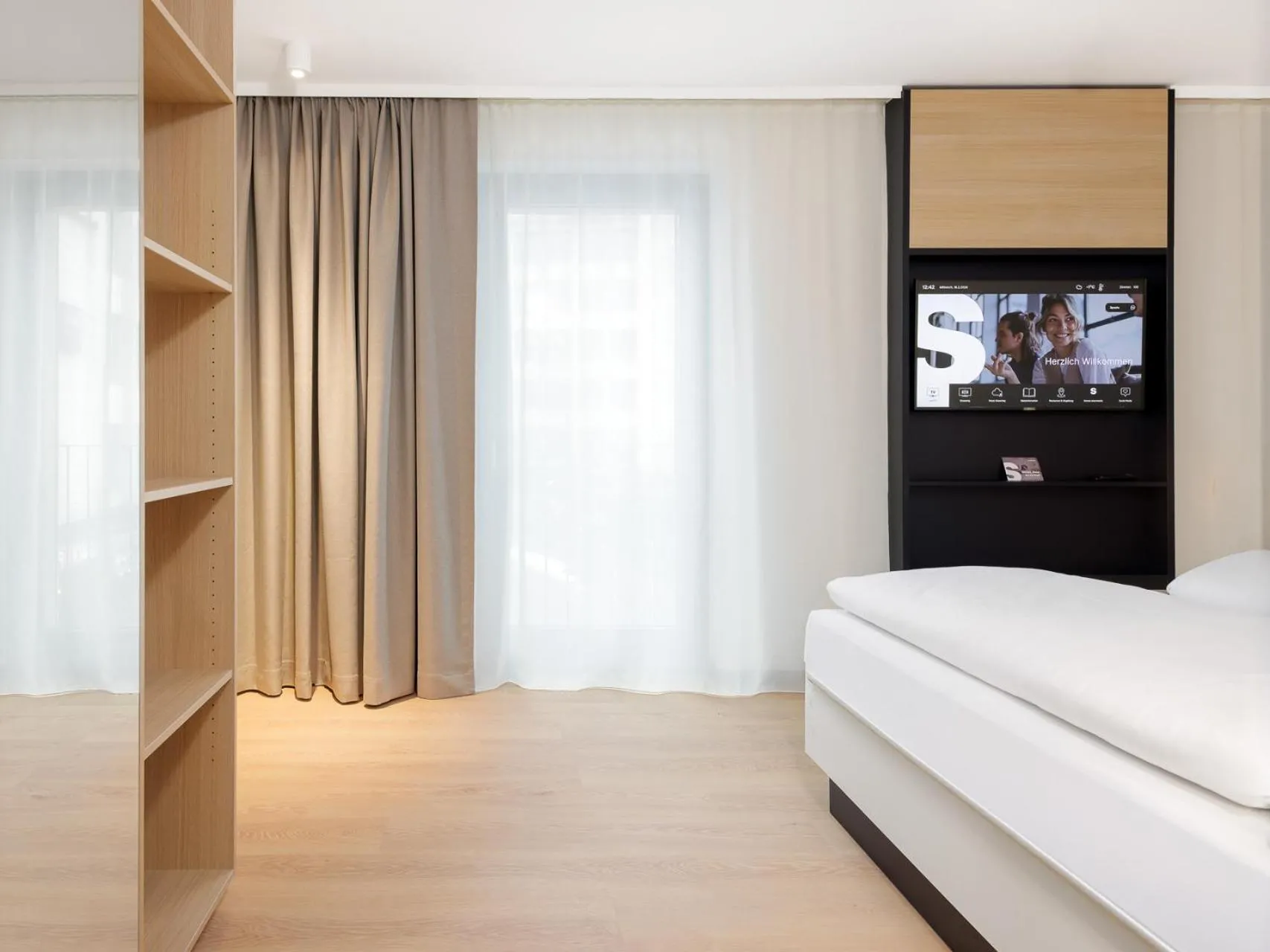 TV and multimedia, Bed in smartments Bielefeld Hauptbahnhof