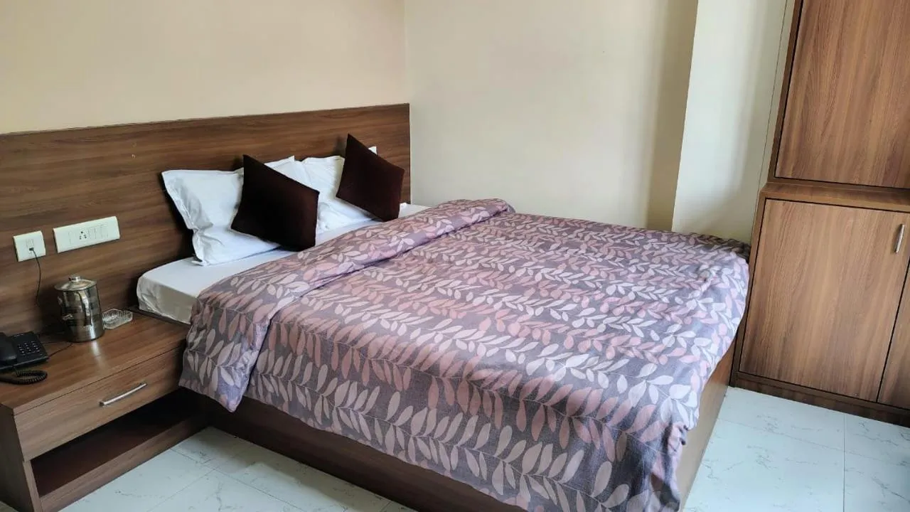 Bed in Rising Inn