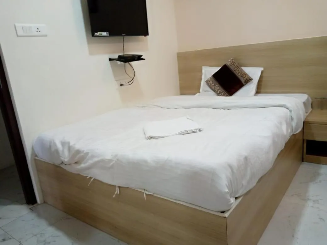 Bed in Rising Inn