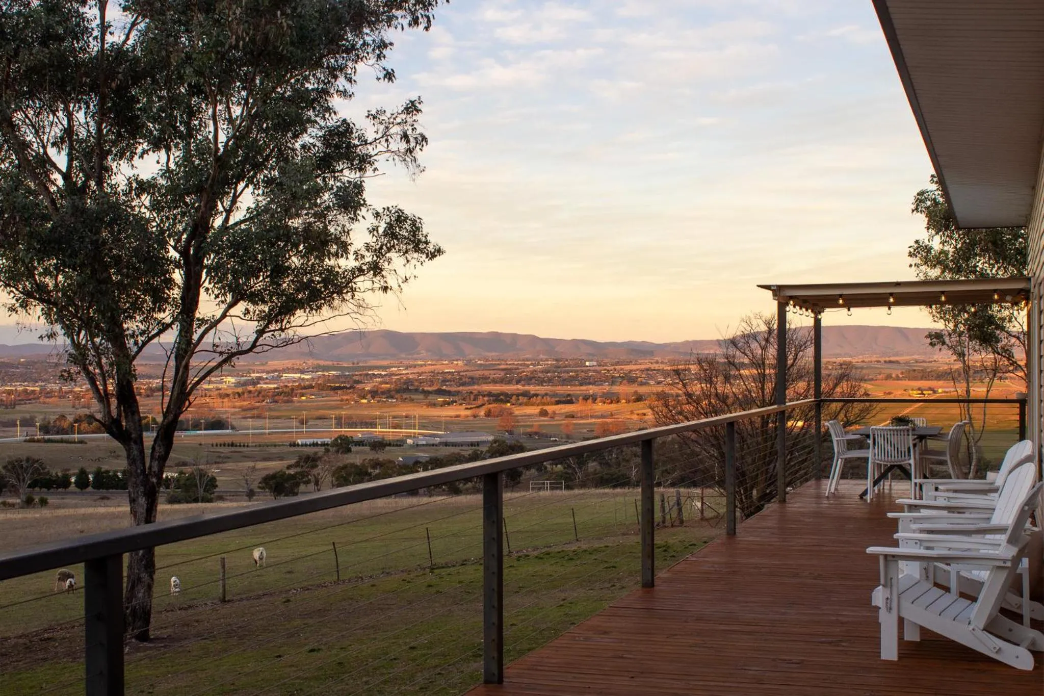 Bathurst Goldfields Resort - Conrod Straight, Mount Panorama