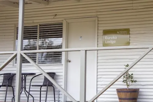 Bathurst Goldfields Resort - Conrod Straight, Mount Panorama