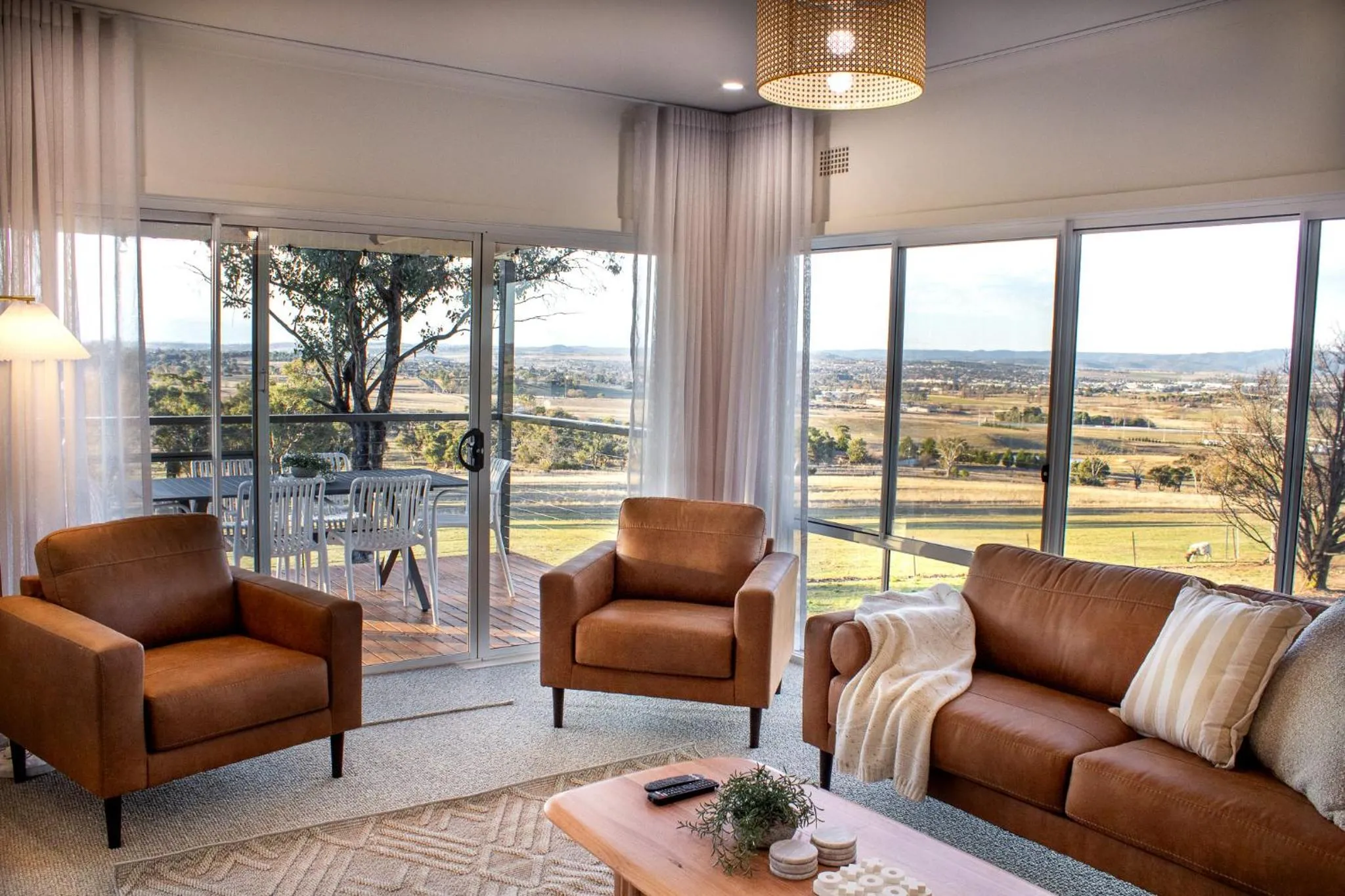 Bathurst Goldfields Resort - Conrod Straight, Mount Panorama